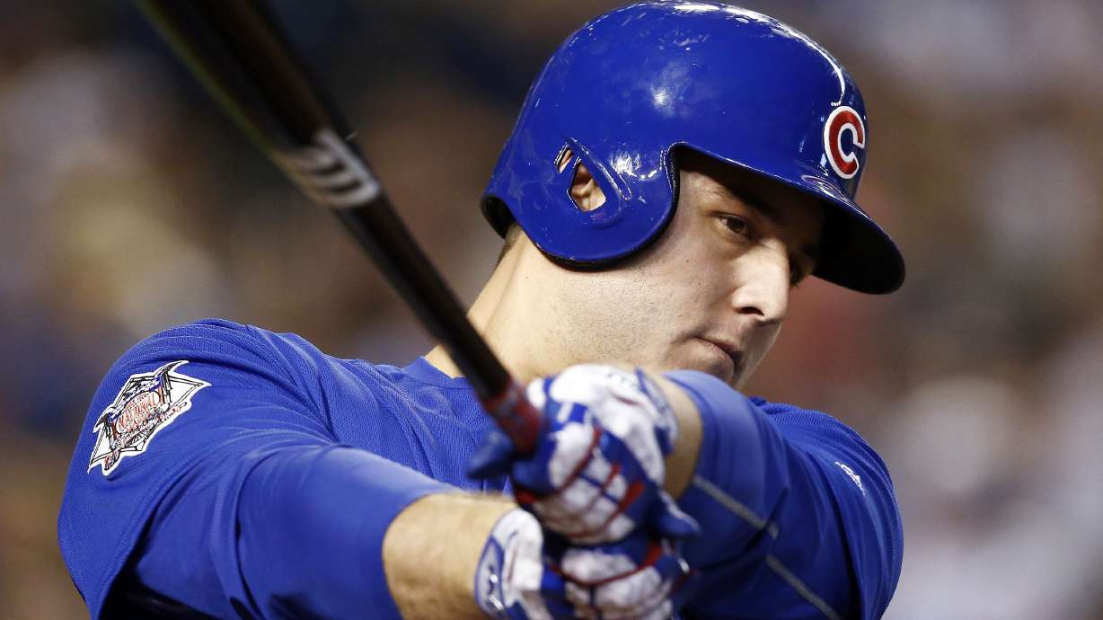 Cubs first baseman fights tears at Florida shooting vigil