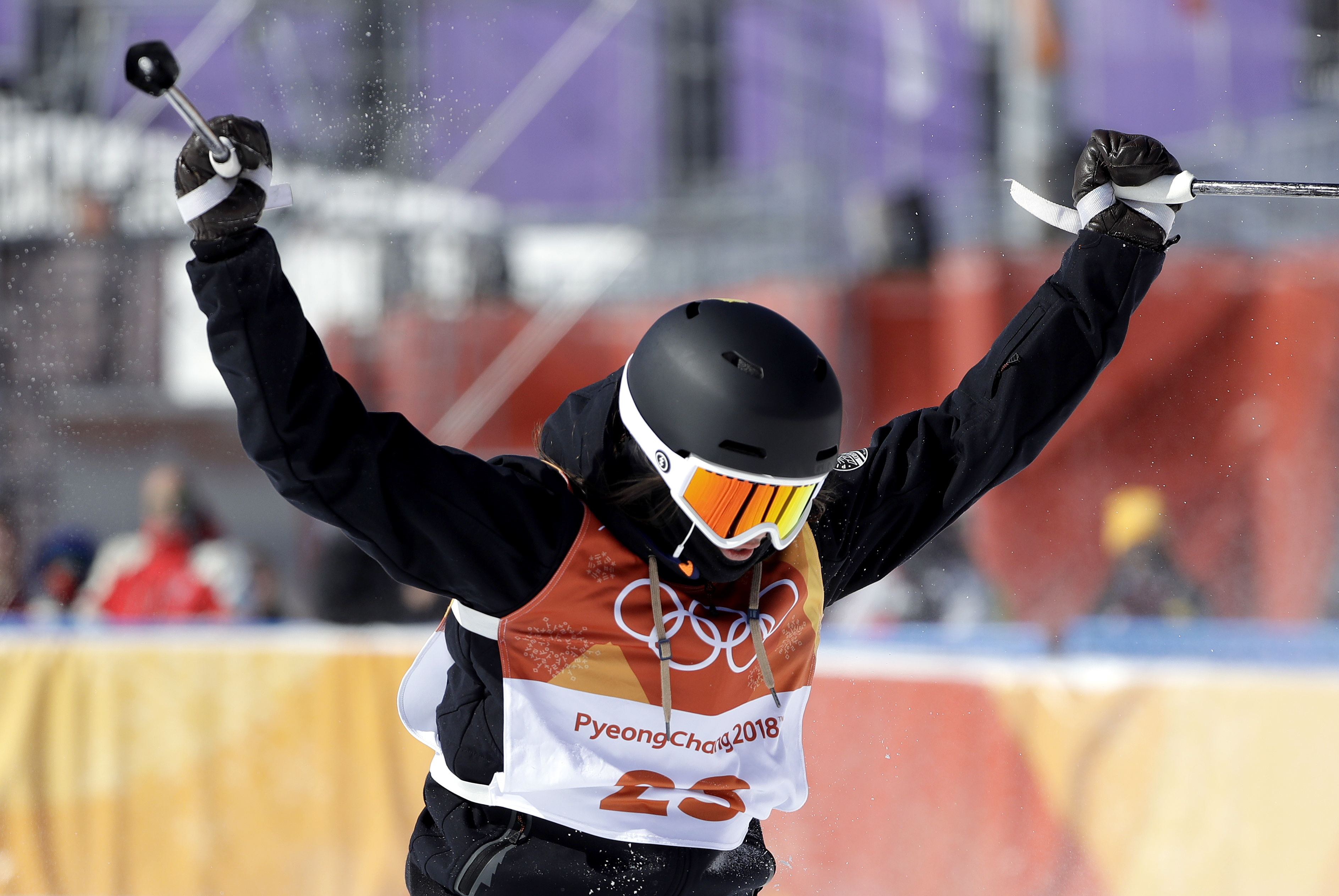 Switzerland's Hoefflin skis to gold in women's slopestyle