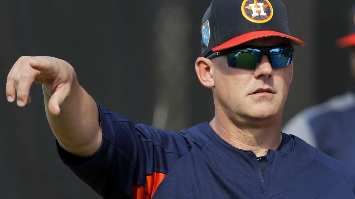 Hungry for more: Correa, tight-knit Astros talking dynasty