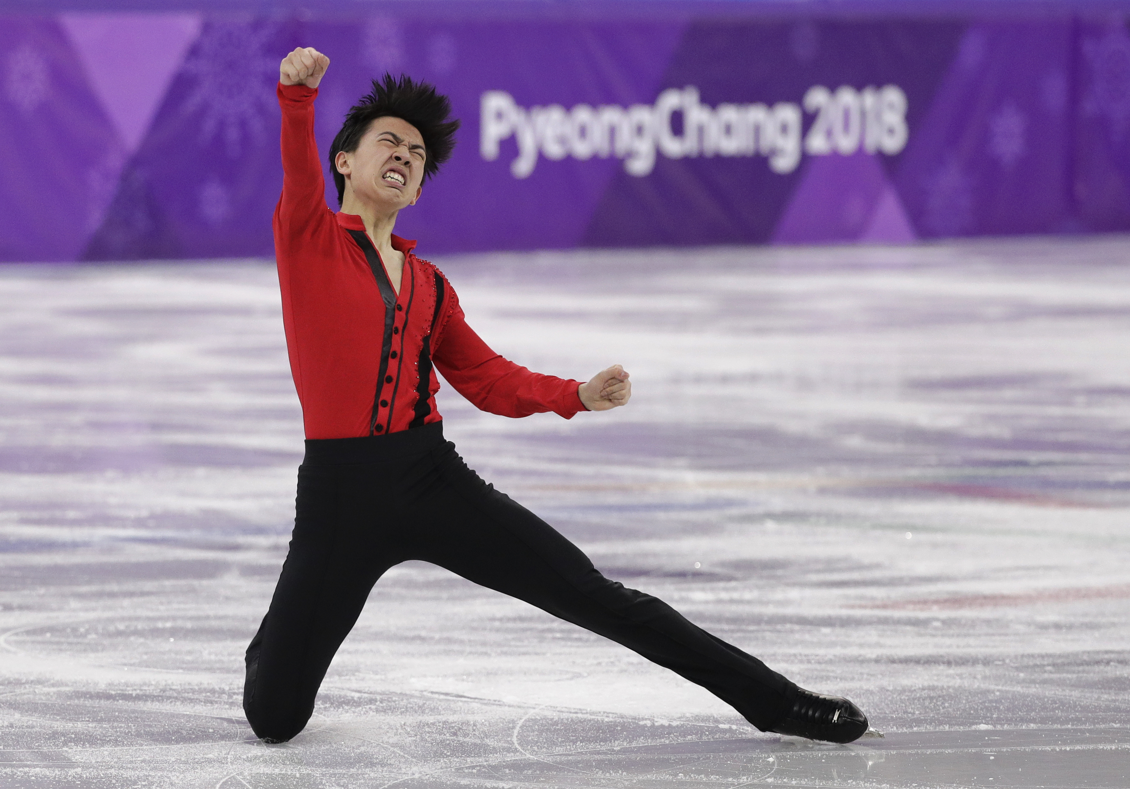 AP PHOTOS: Highlights of Day 8 at the Winter Olympics