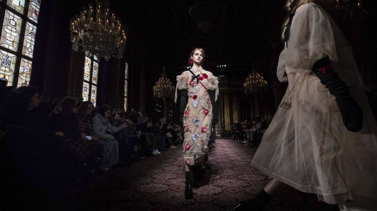 London fashion: Ruffles at Rocha, rich colors at Conran