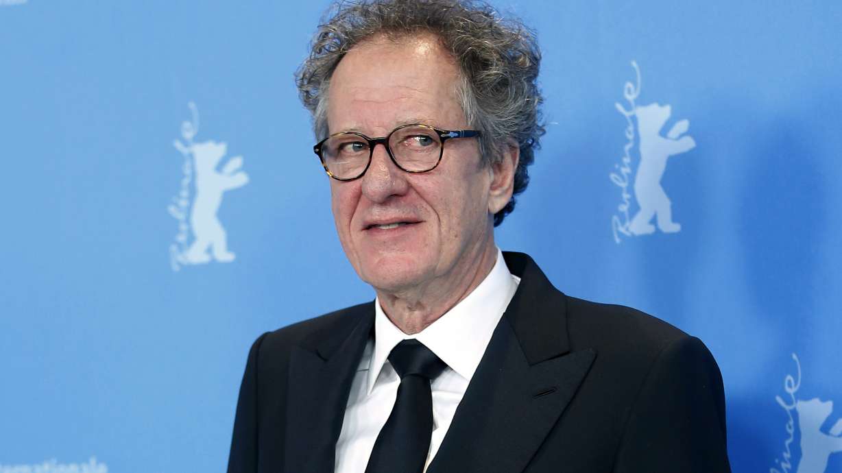 Court told actress swore at Geoffrey Rush to leave toilet