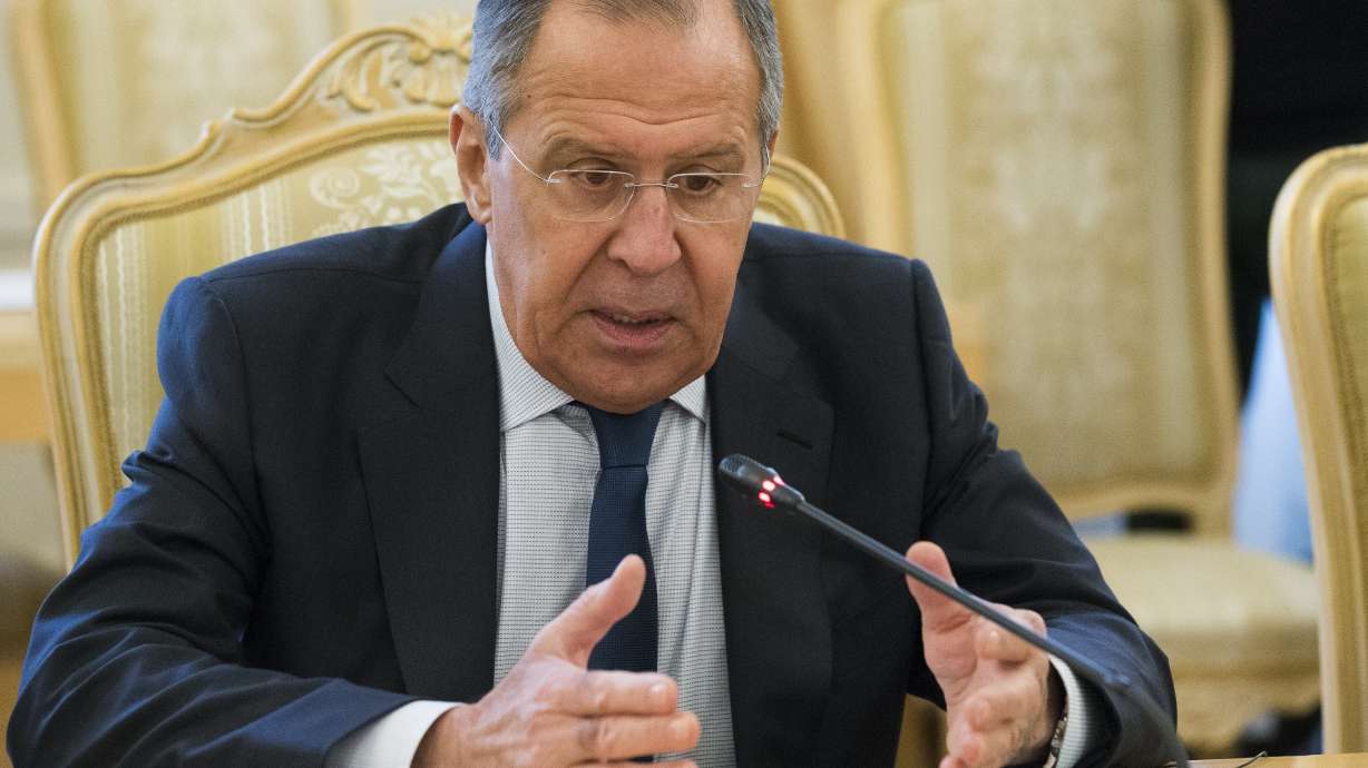 Italy warns of election threat as rival parties court Russia