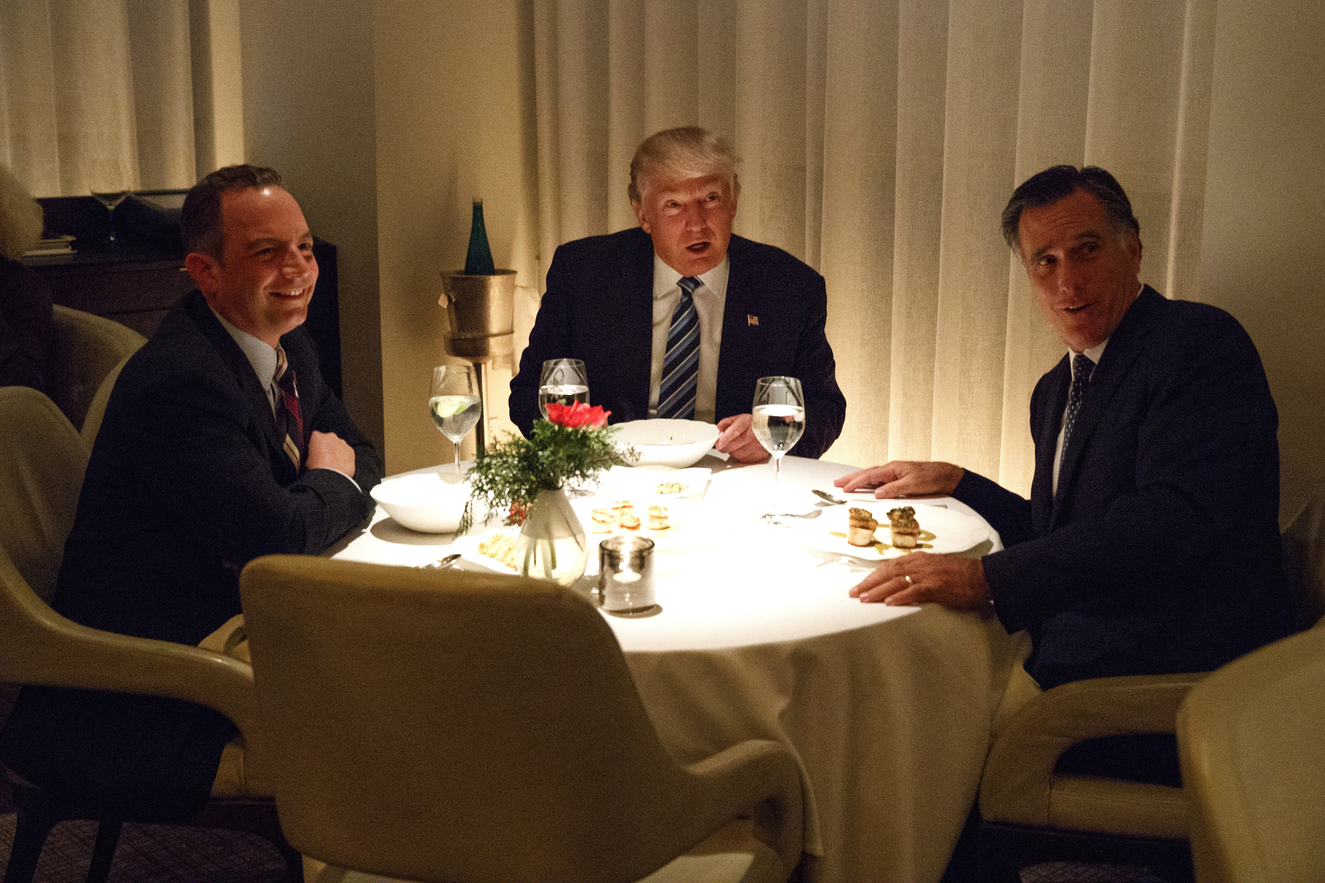 Mitt Romney meeting with Donald Trump in 2016. (Photo: Evan Vucci, AP Photo, File)