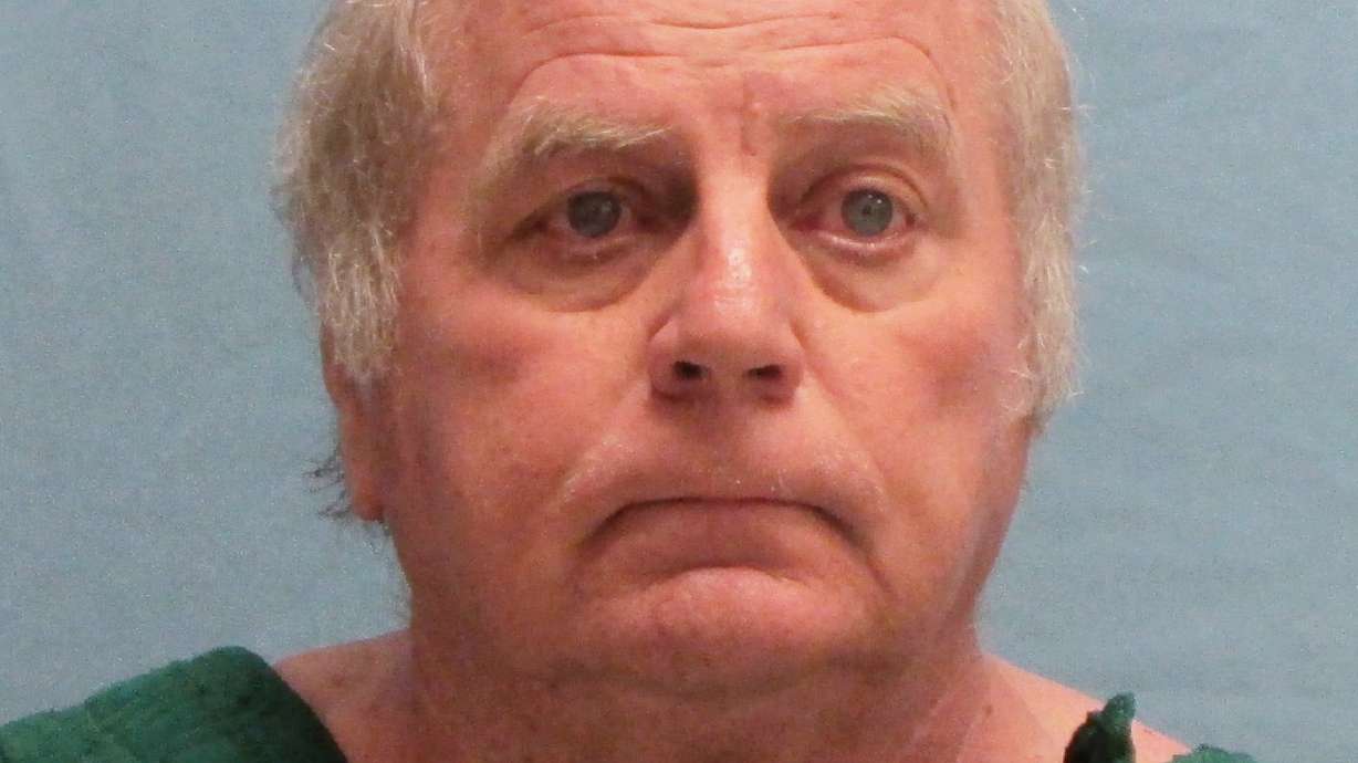 FBI had probed convicted ex-Arkansas judge 20 years ago