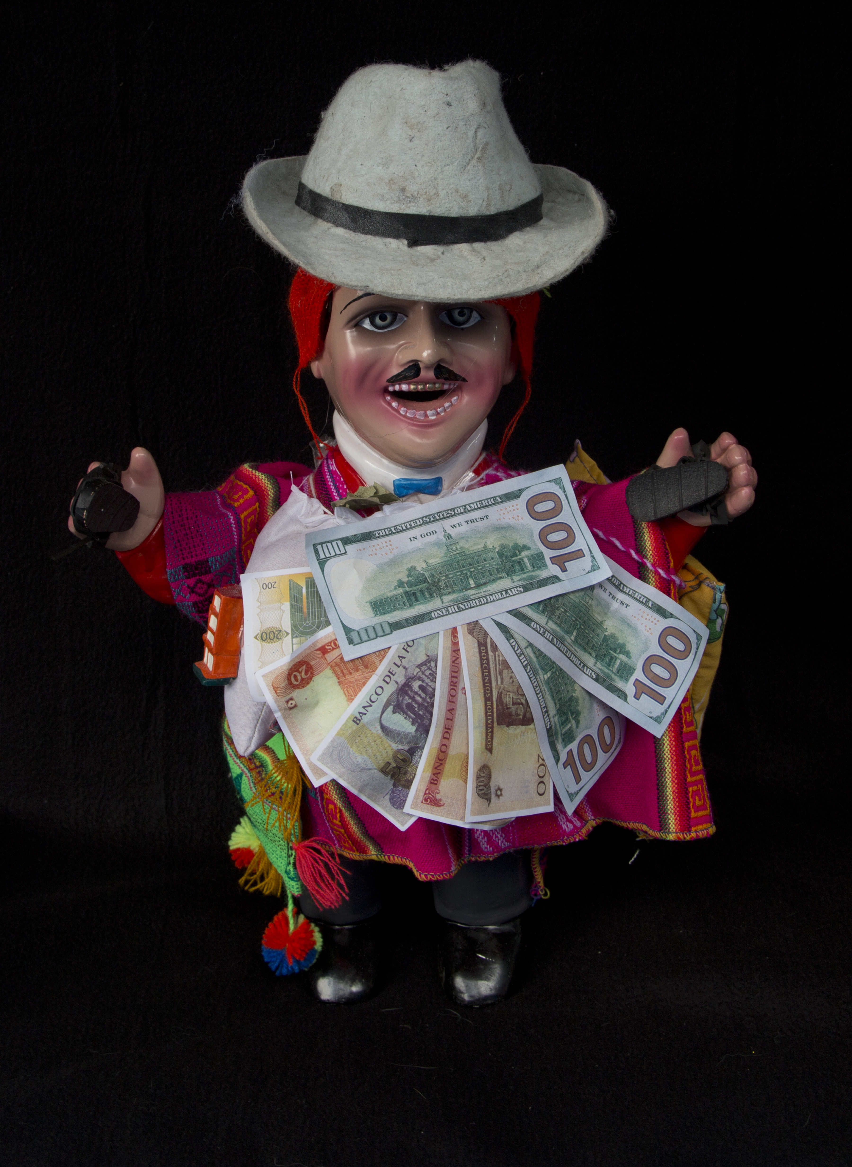 AP PHOTOS: Bolivians pick their Andean god of abundance