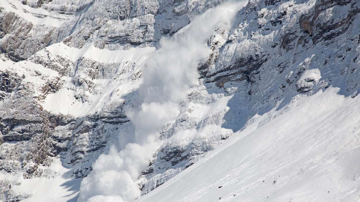 Man killed in 4th avalanche-related fatality within the past 6 weeks