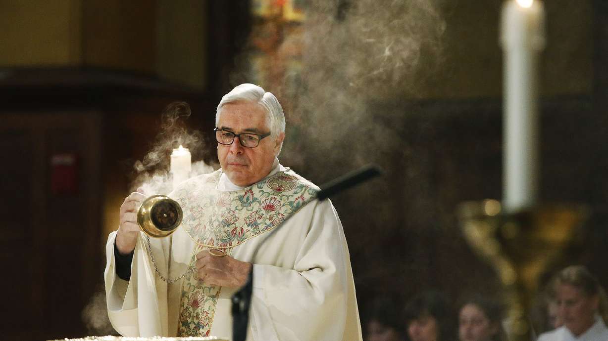 Catholic community marks 25th year in renewed Cathedral of the Madeleine