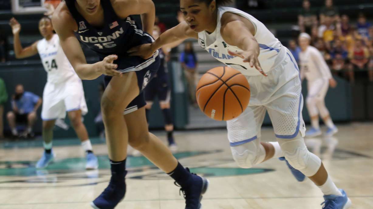 Stevens, Collier help No. 1 UConn beat Tulane 91-47