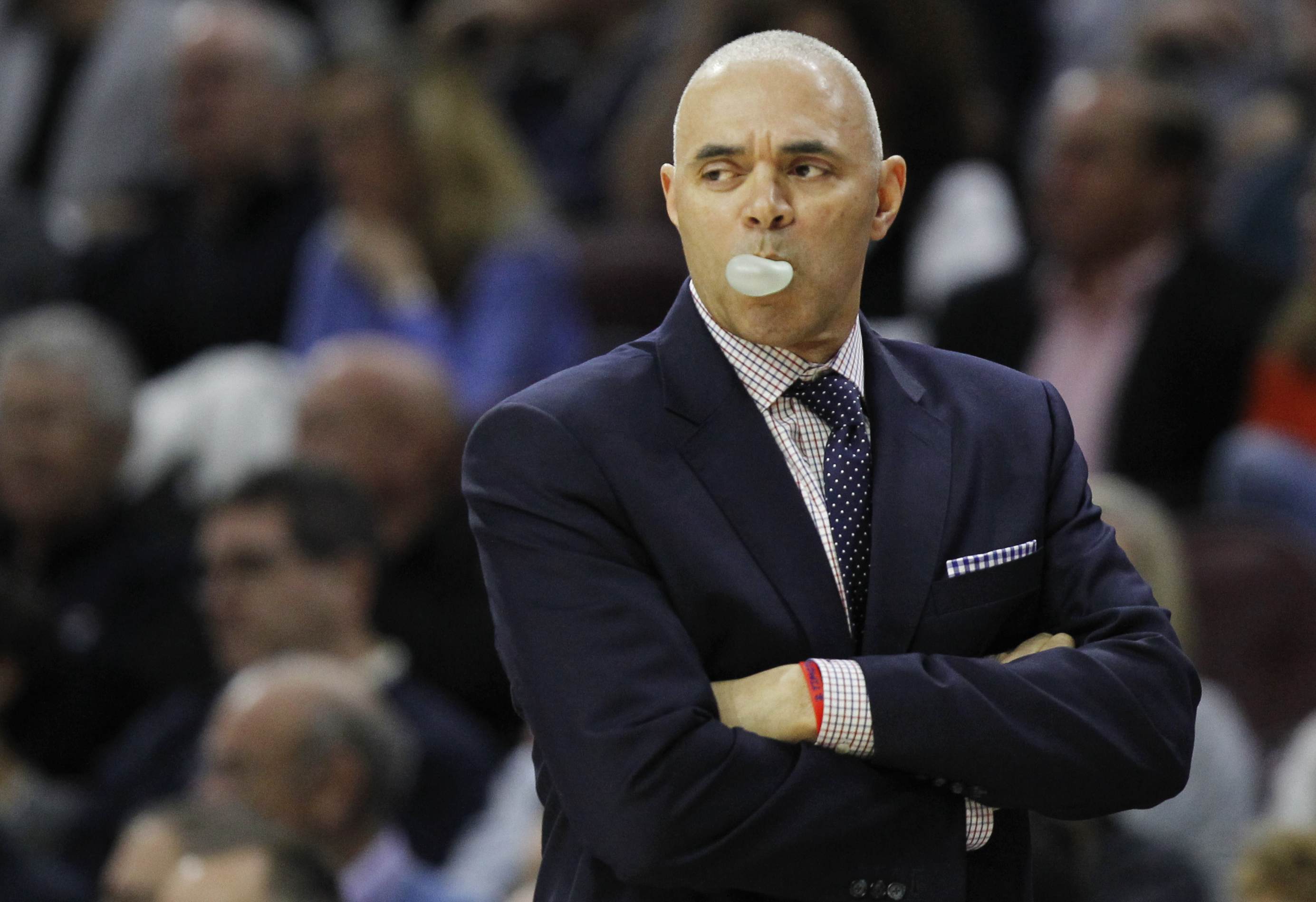 Bridges has 27 points, No. 3 Villanova beats DePaul 93-62.