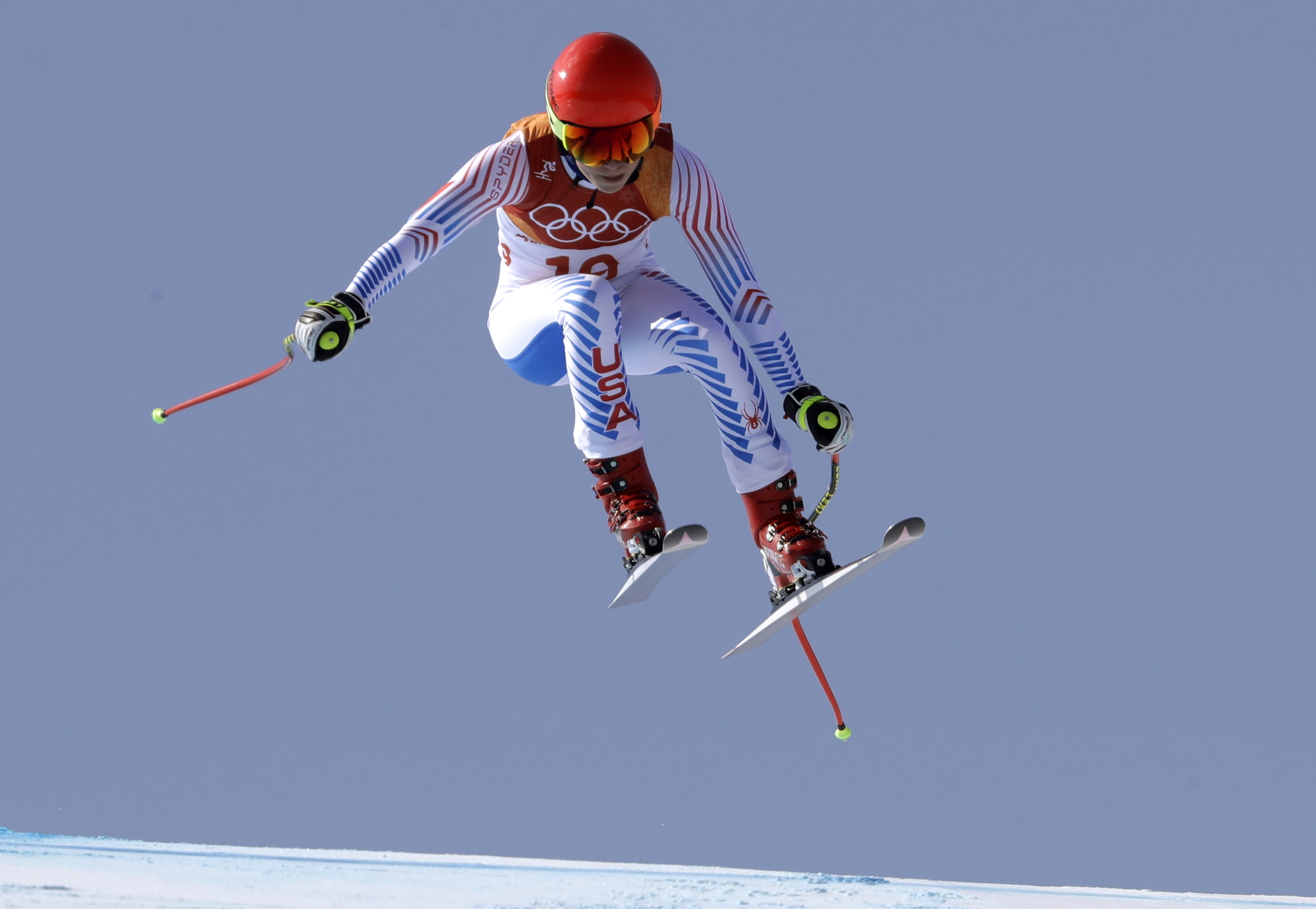 Shiffrin gets silver in Vonn's last Olympic race; Gisin wins