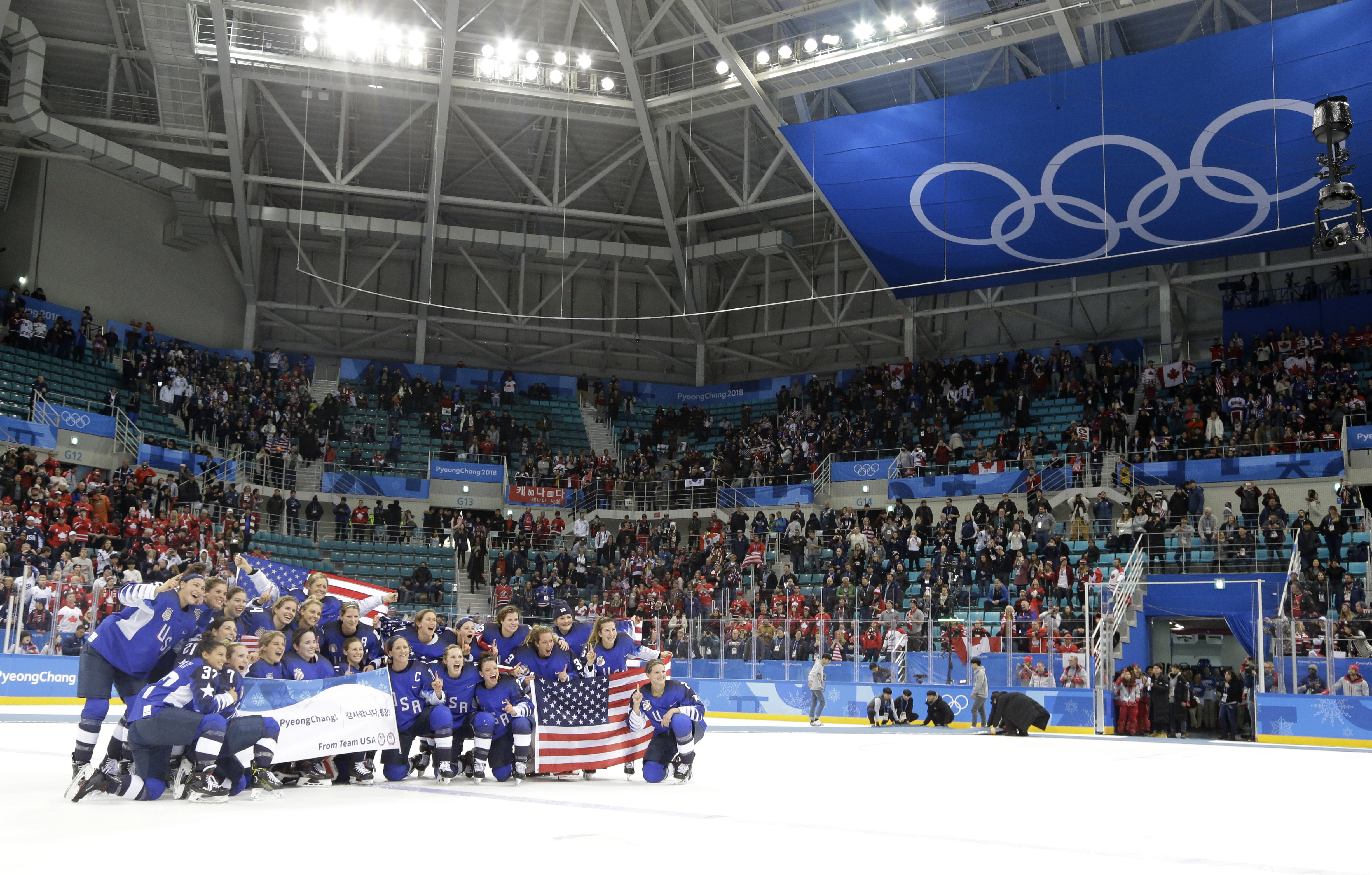 Ex-women's player Mleczko to do color analysis for NHL game