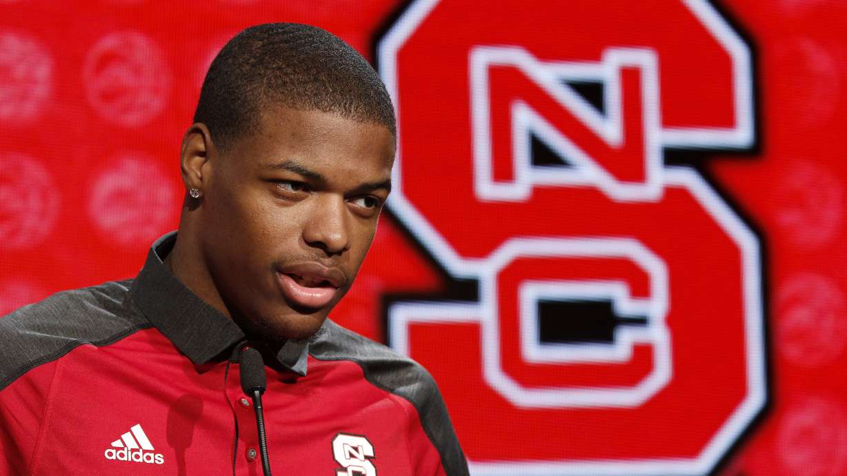 The Latest: Texas to withhold Davis from competition