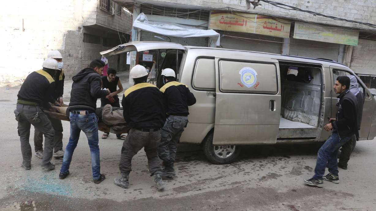 Damascus suburb strikes kill scores, UN votes for cease-fire