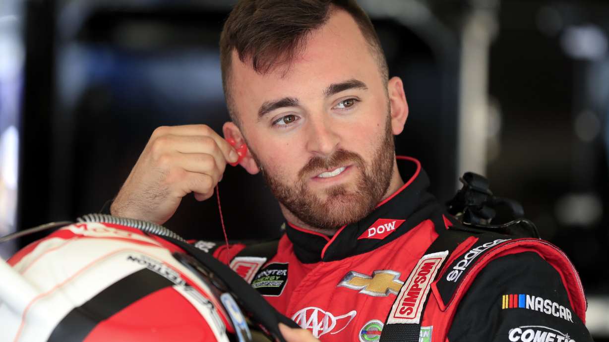 Drivers like slipping and sliding on old Atlanta track