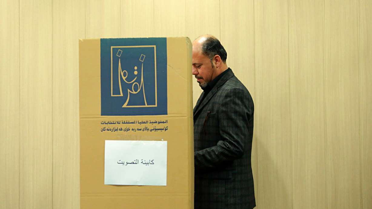 Iraq's ethnic, religious groups fragmented as elections near