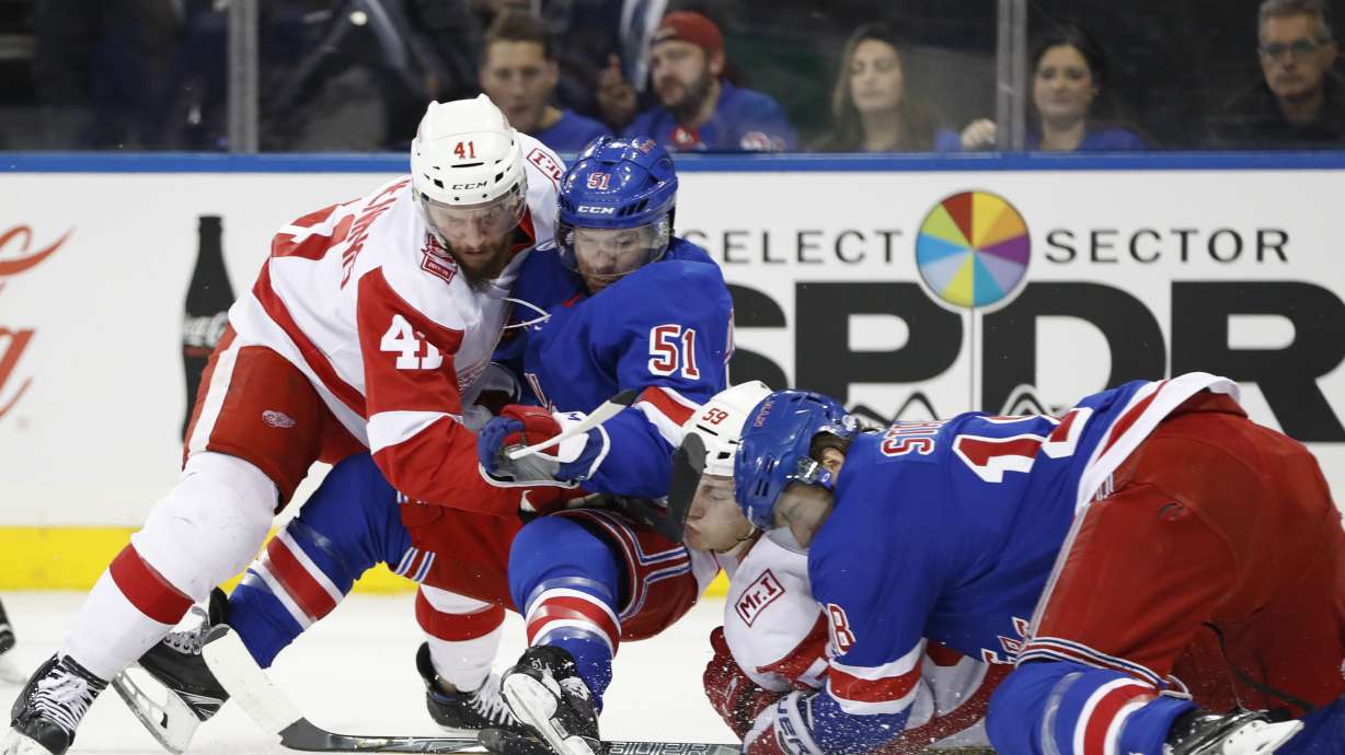 Daley scores on tip late in OT, Red Wings beat Rangers 3-2