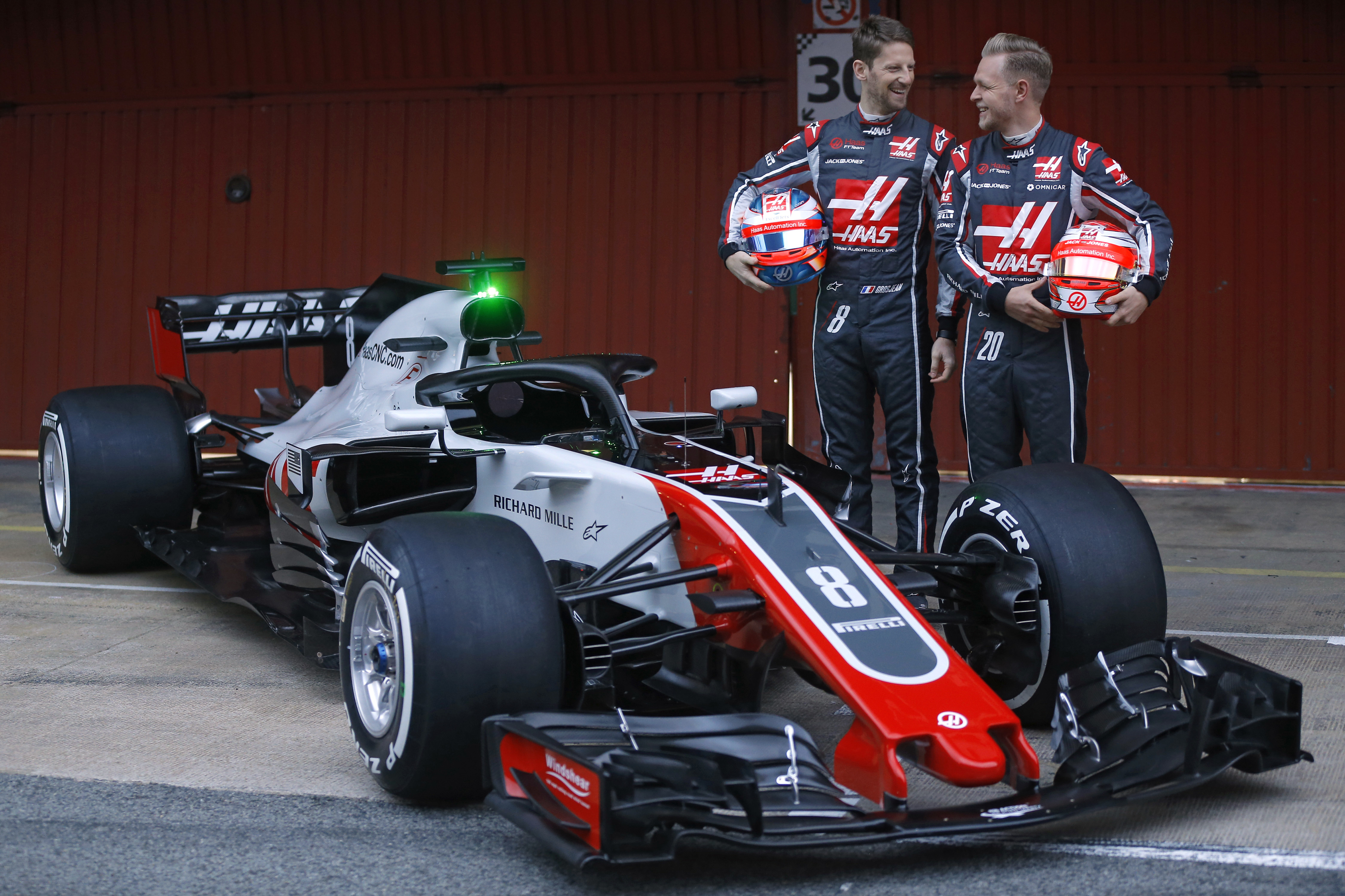 Red Bull's Ricciardo fastest on F1's first day of testing