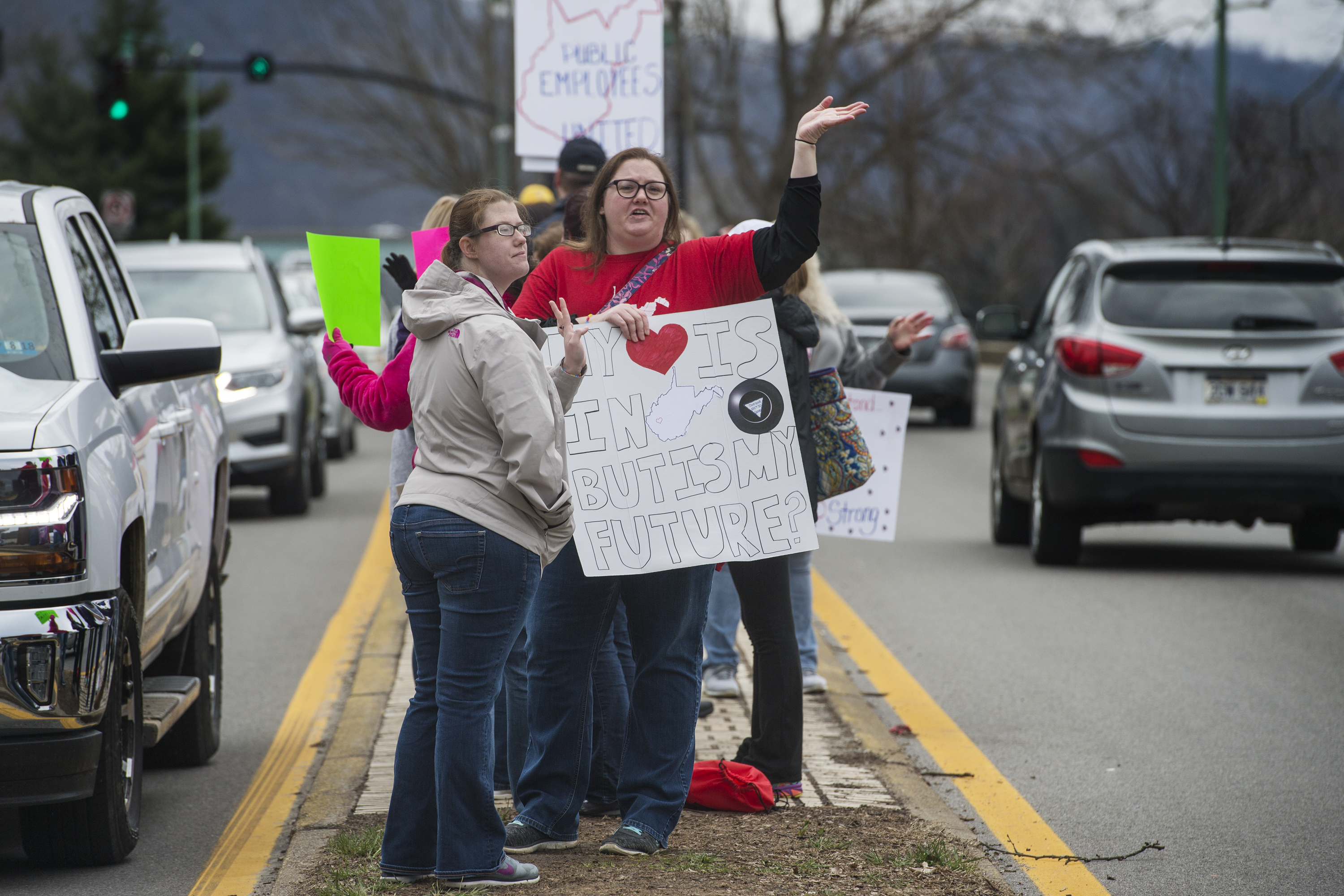 Striking West Virginia teachers to return to class Thursday