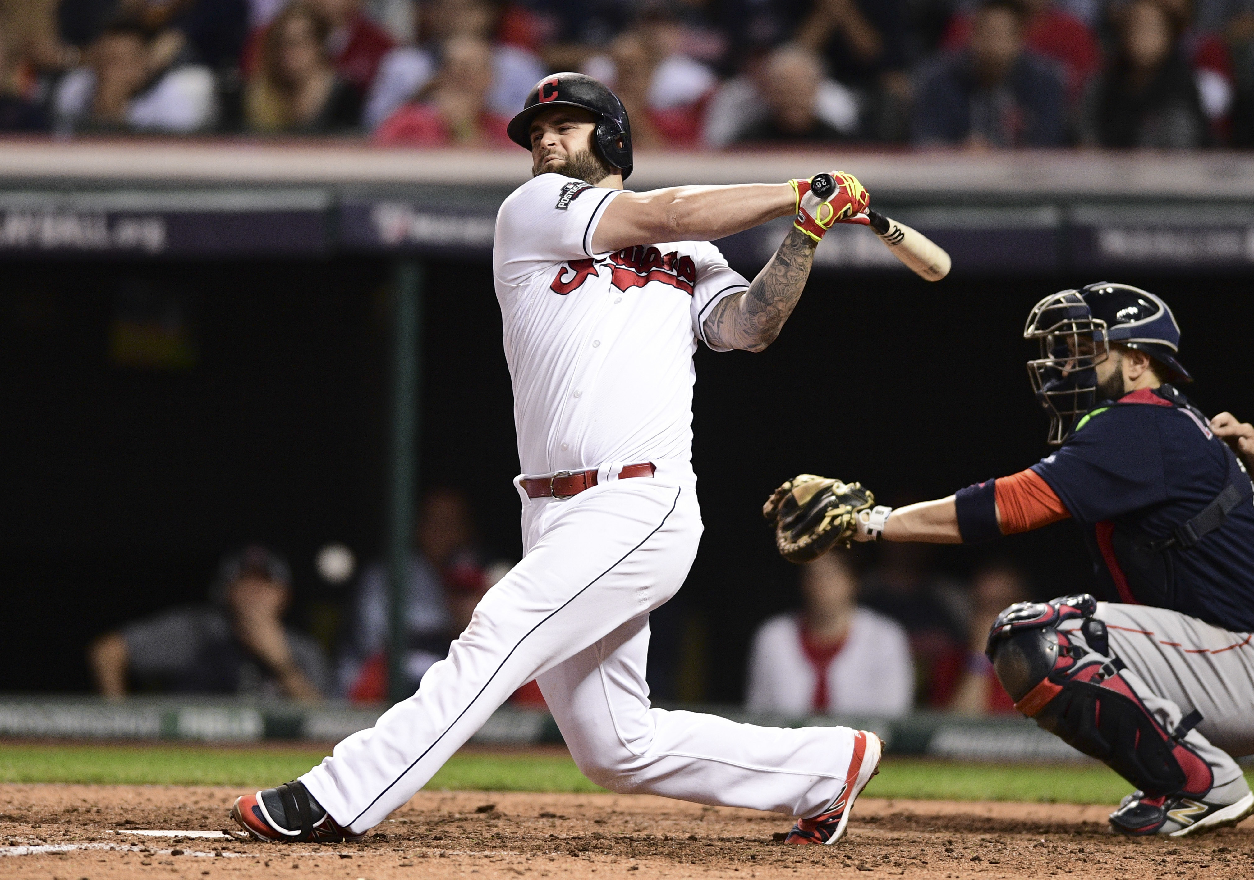 Party on: Indians, Napoli agree to minor league contract