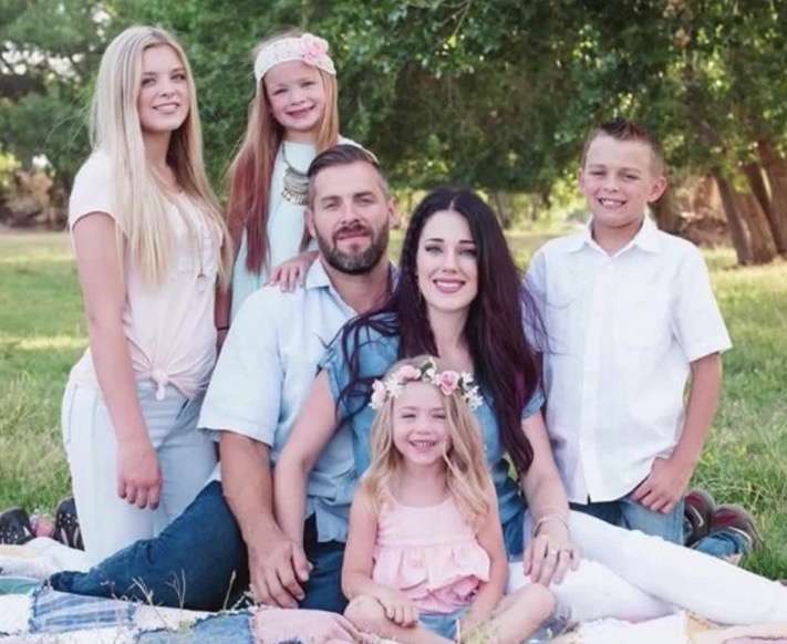 Justin Hofer and his family. (Photo: Courtesy Justin Hofer)