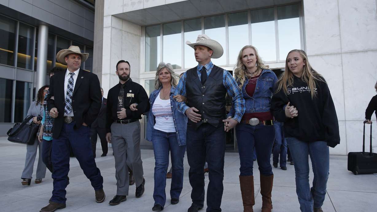 Key Oregon standoff figure sentenced to 3 years in prison