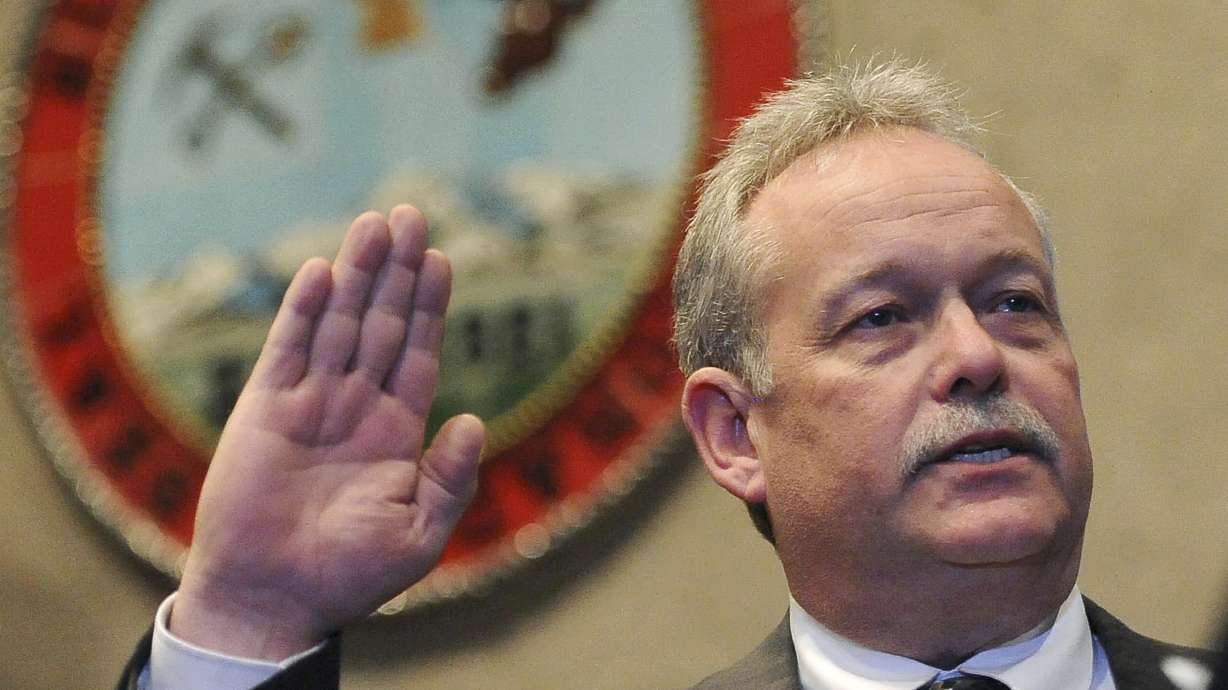 Suit: Colorado sheriff's policy violates immigrant rights