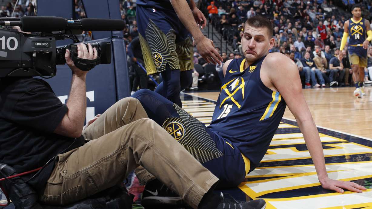 Williams helps Clippers rally from 19 down to beat Nuggets