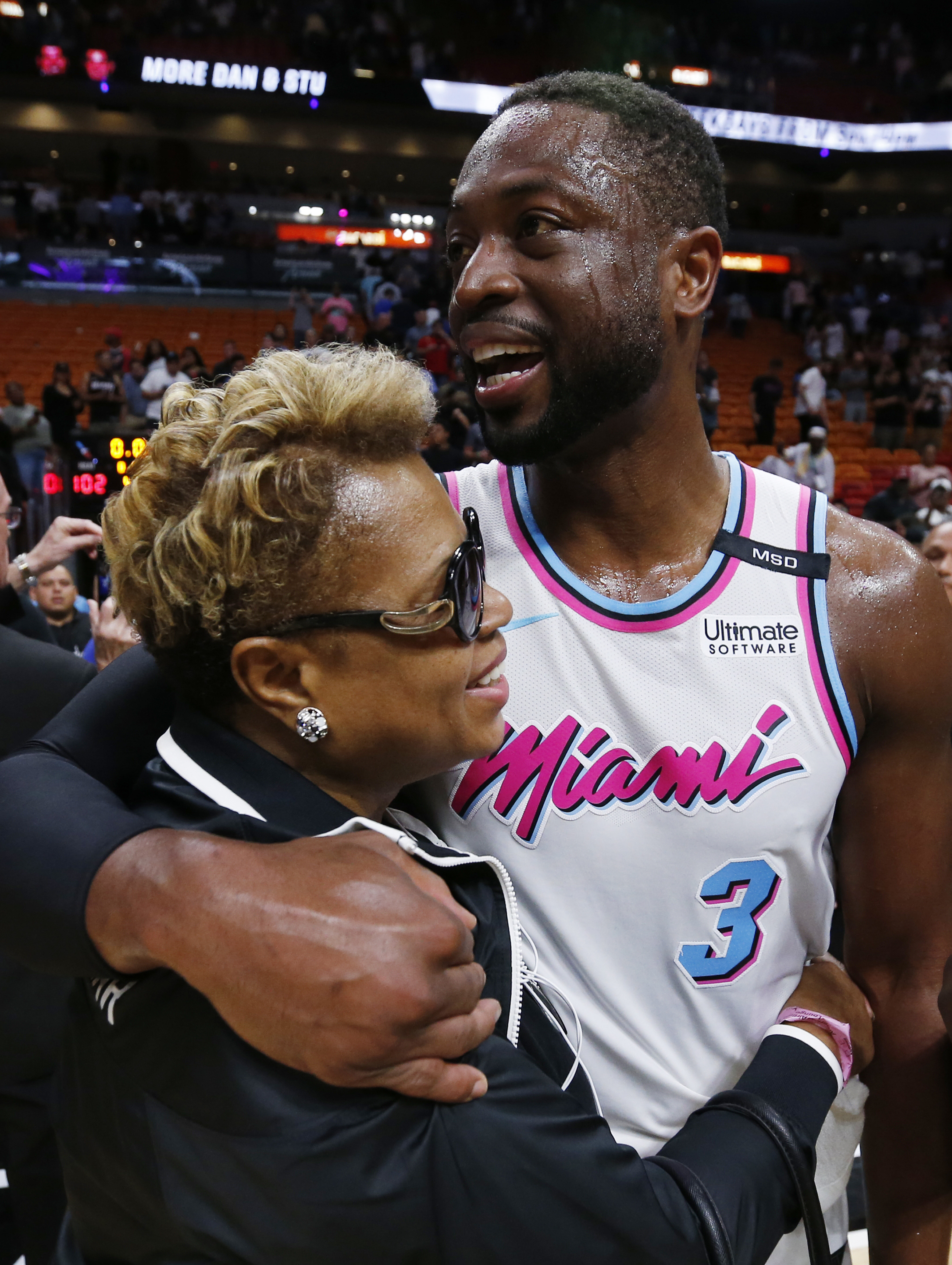 Florida school tragedy leaves profound effect on Dwyane Wade