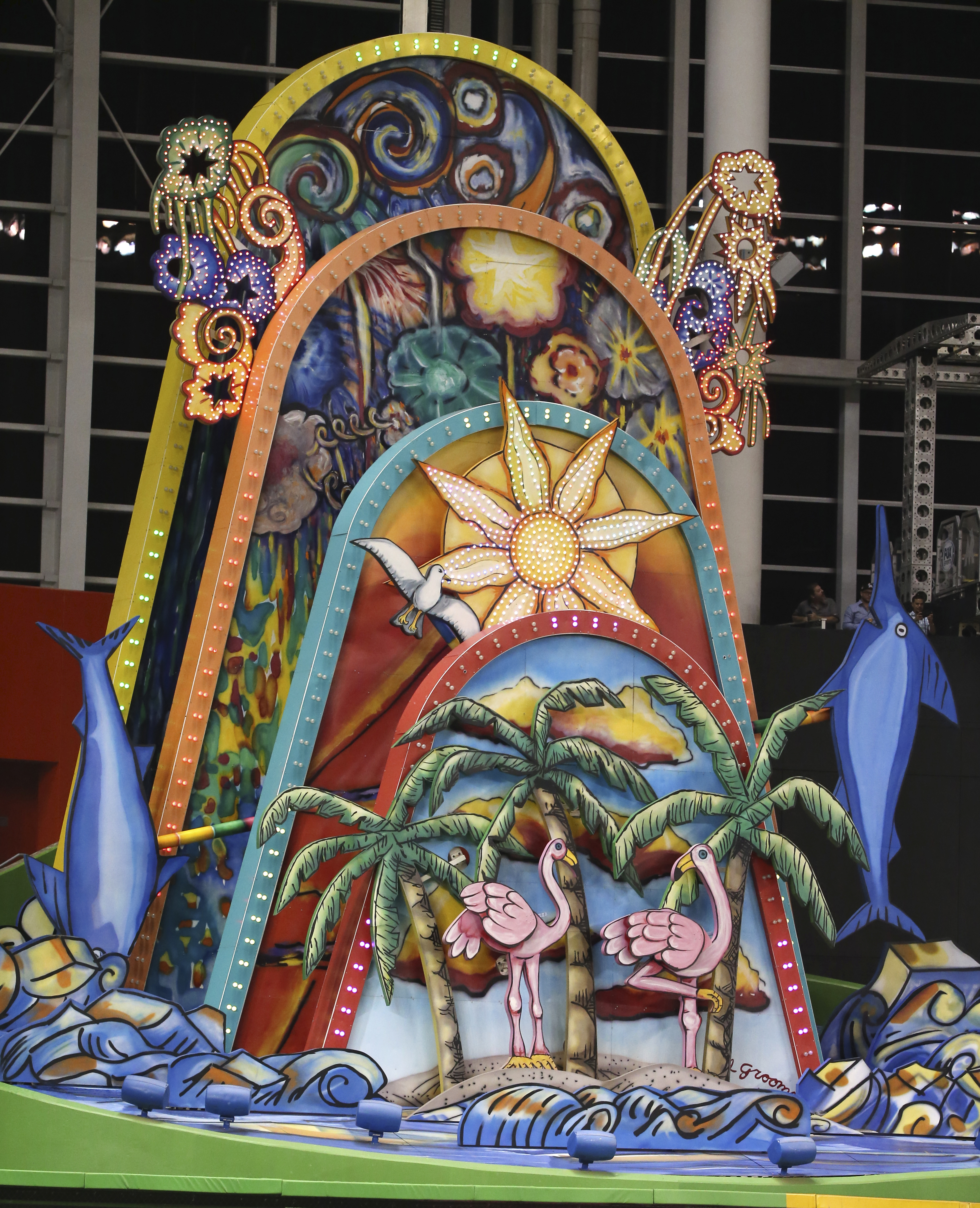 Derek Jeter may be stuck with Marlins' home run sculpture