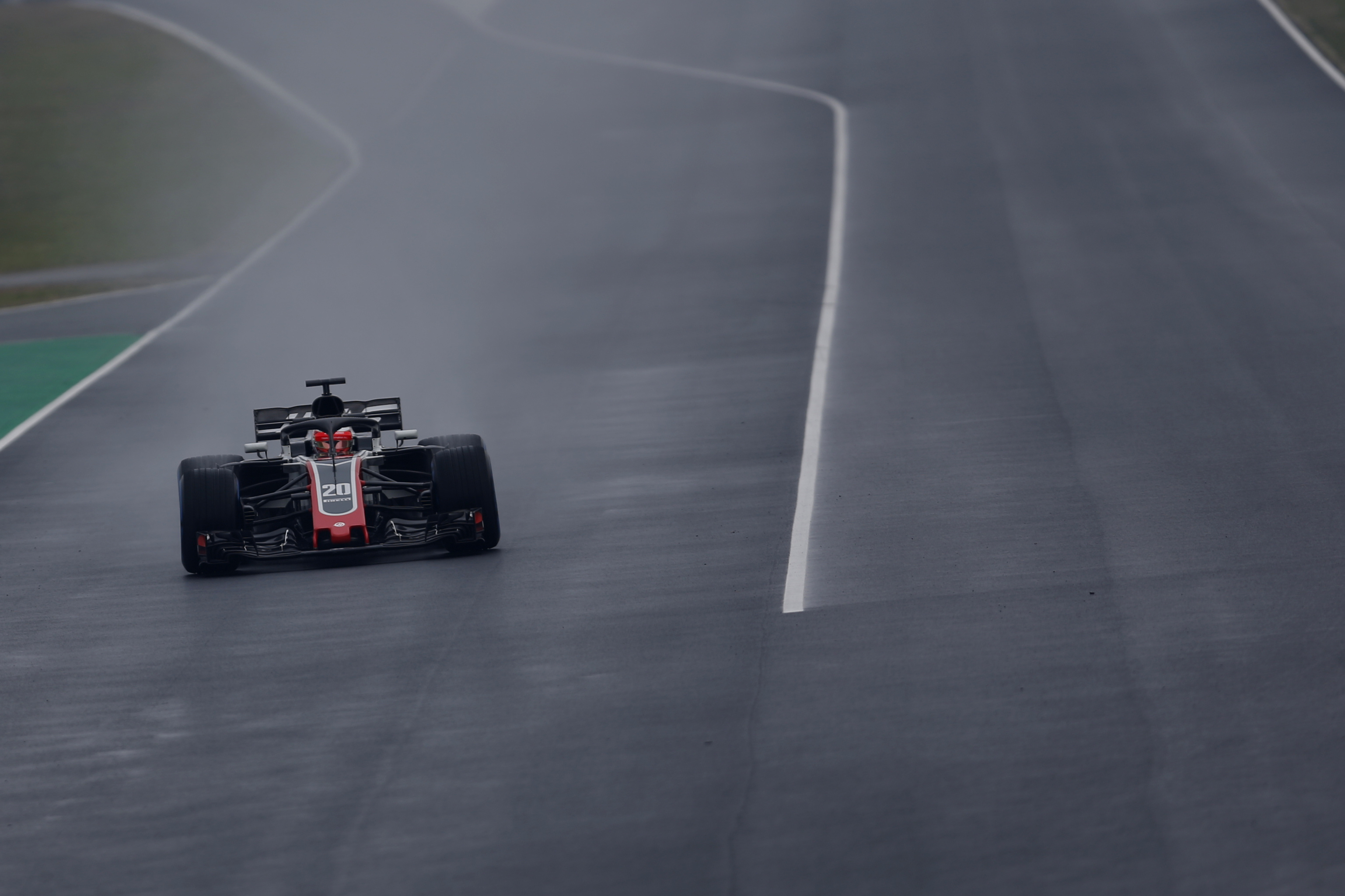 Hamilton leads busy day as F1 tests resume after snowfall