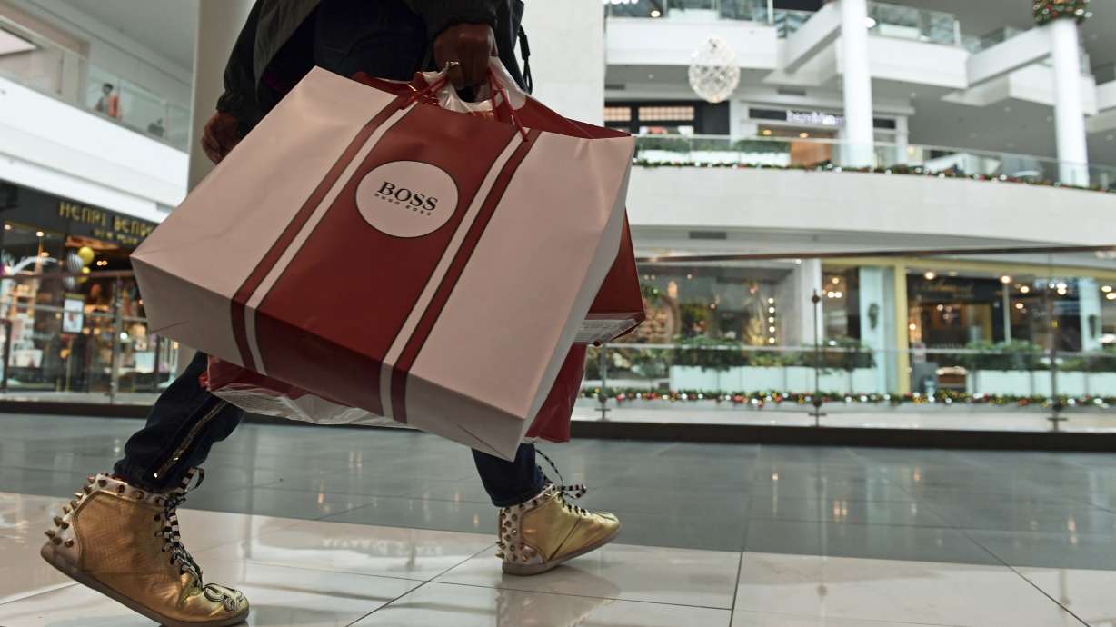 US consumer spending ticked up in January as incomes soared