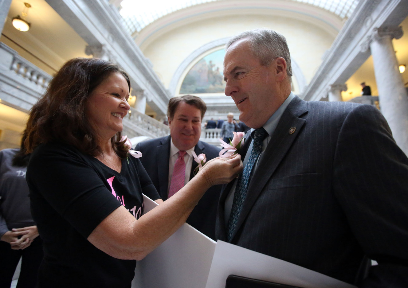 Bill mandating warning of mammograms' limitations passes Senate