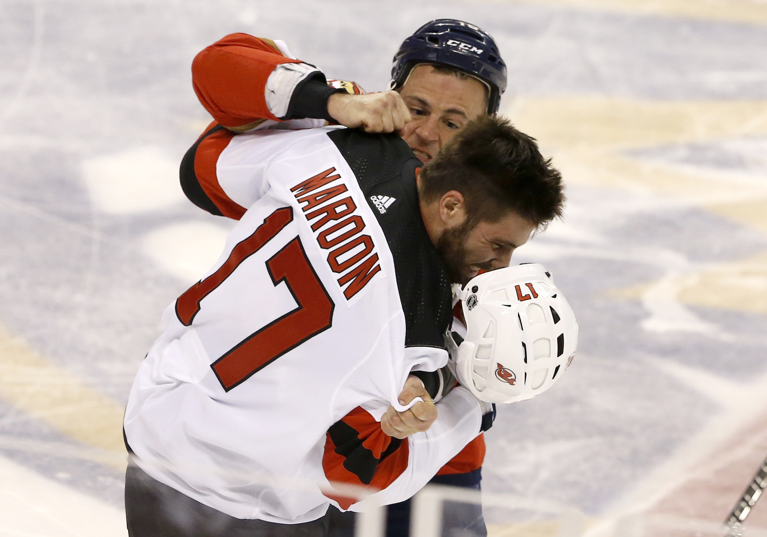 Barkov scores two goals, Panthers over Devils 3-2