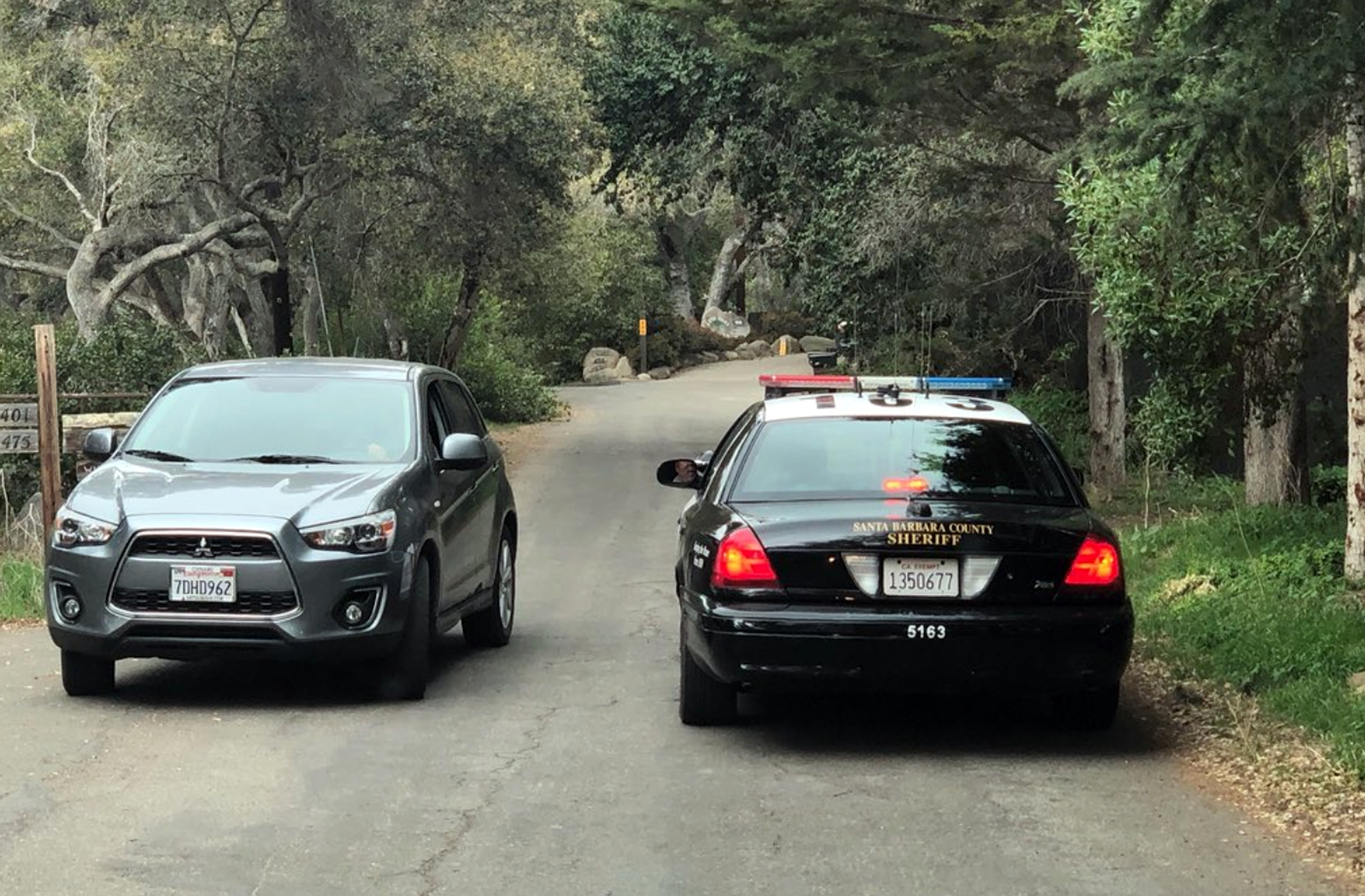 The Latest: 2 hurt as avalanche hits California ski resort