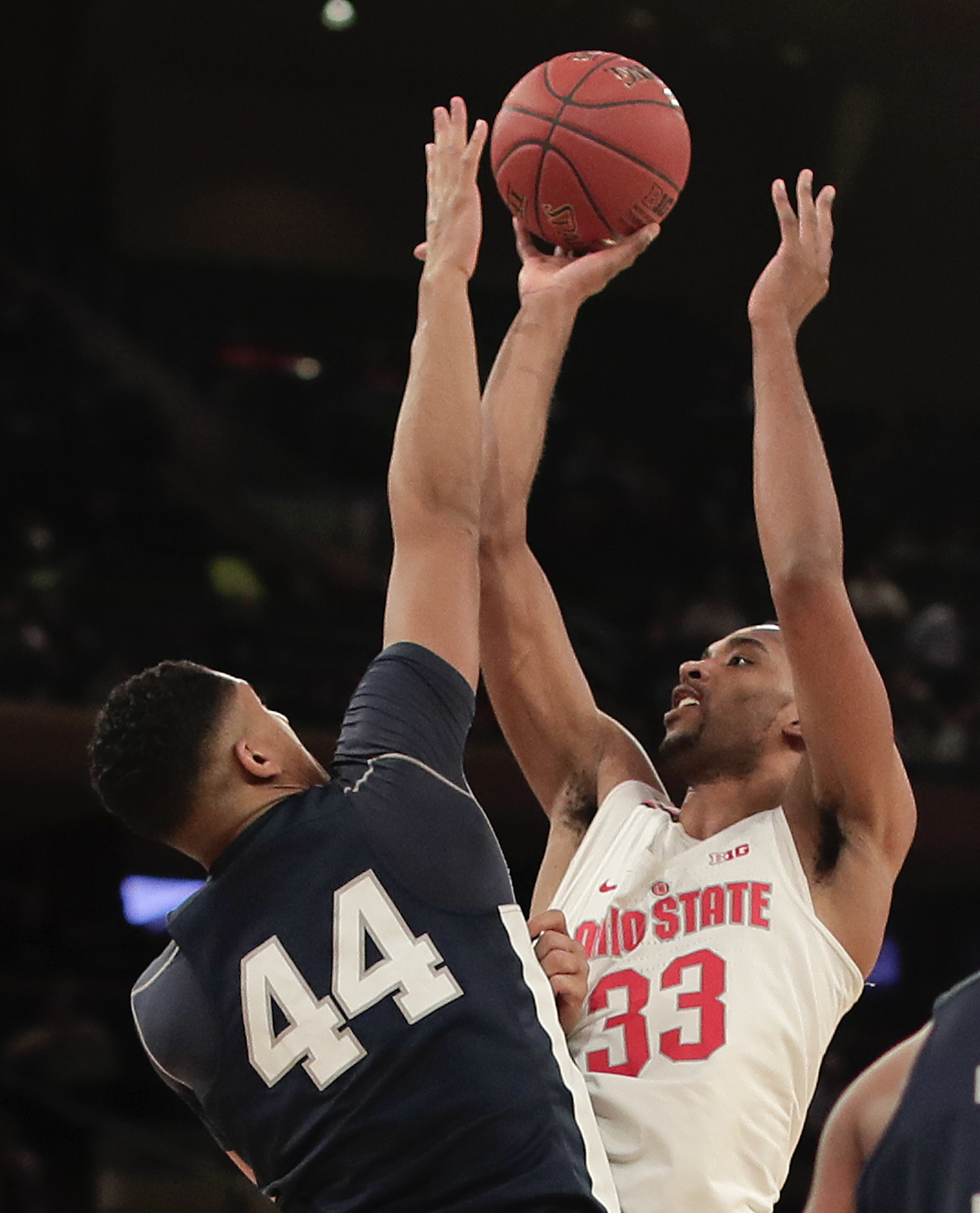 Reaves' late basket leads Penn State over No. 13 Ohio State
