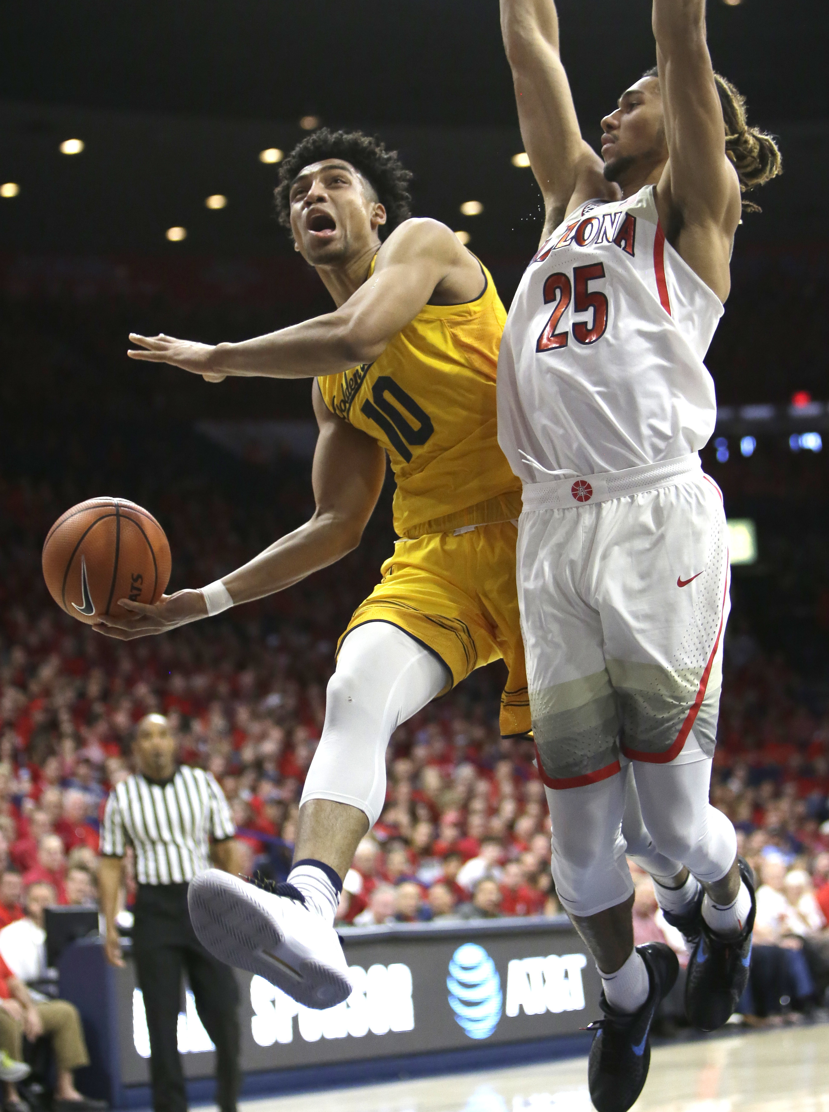 No. 19 Arizona pulls away late to beat Cal 66-54