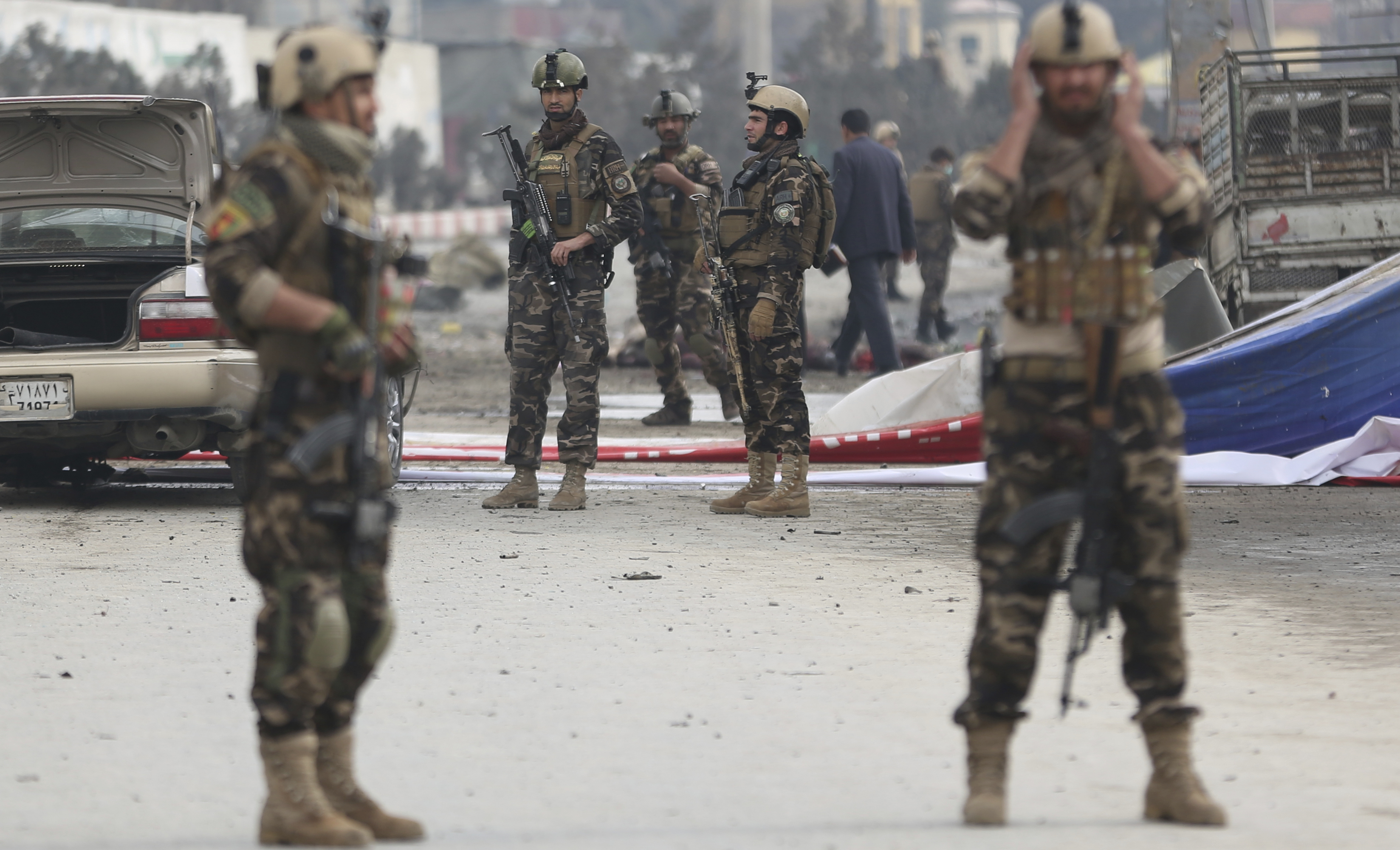 US, Afghan leaders agree on peace push, Taliban don't