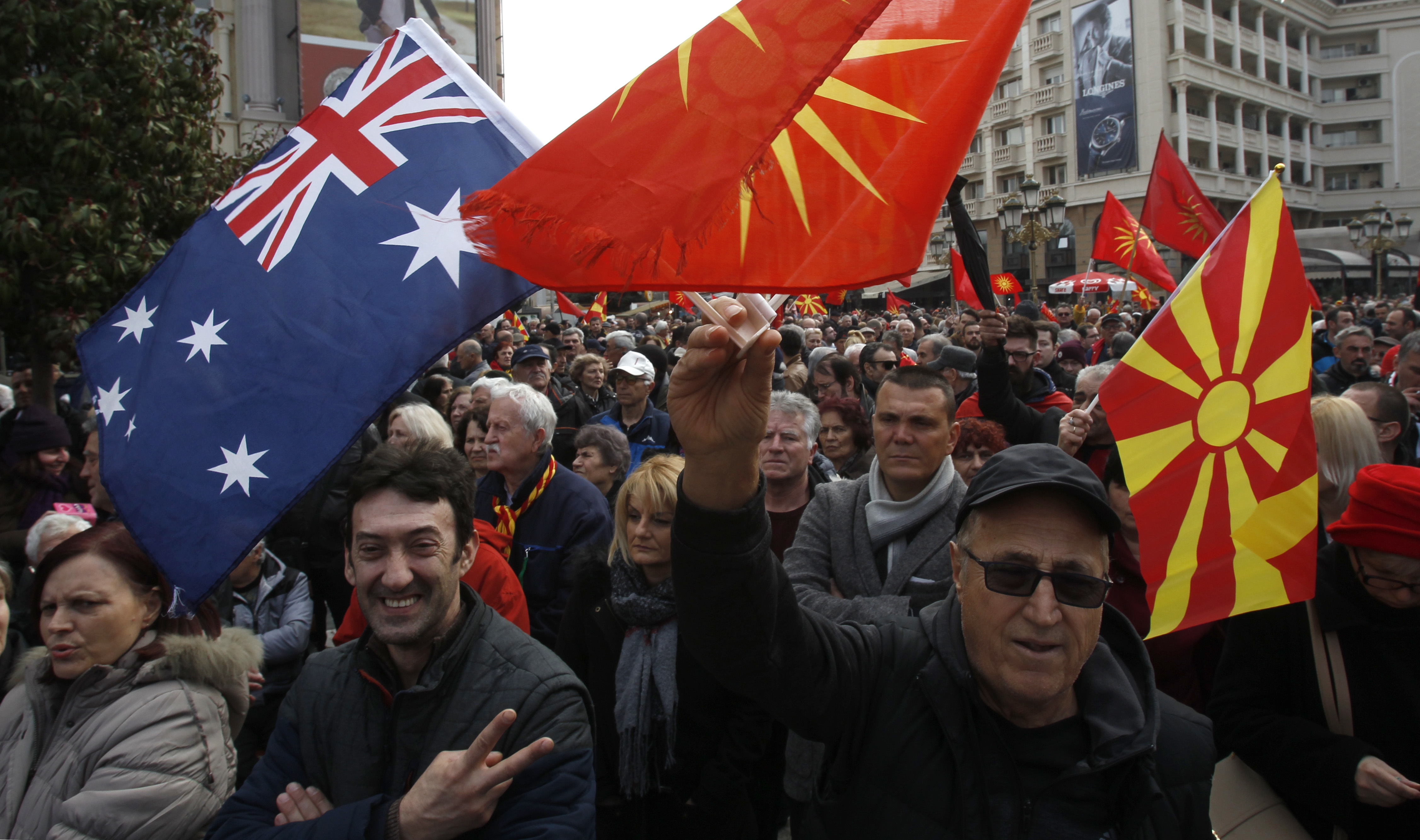 Thousands protest possible change of Macedonia's name