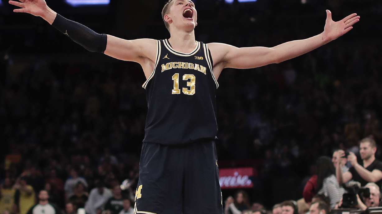 TOP 25 REWIND: Focus turns toward power conference tourneys