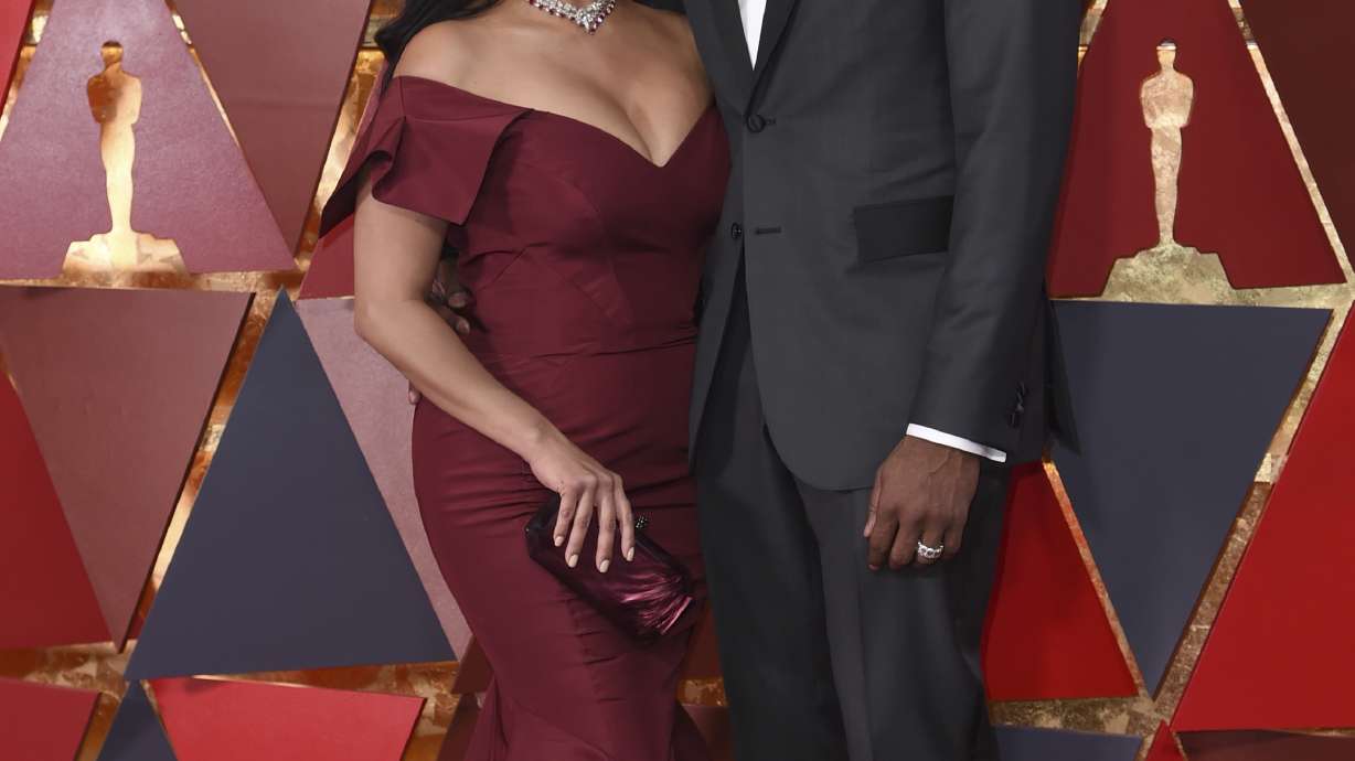 Former Lakers star Kobe Bryant wins Oscar for animated short