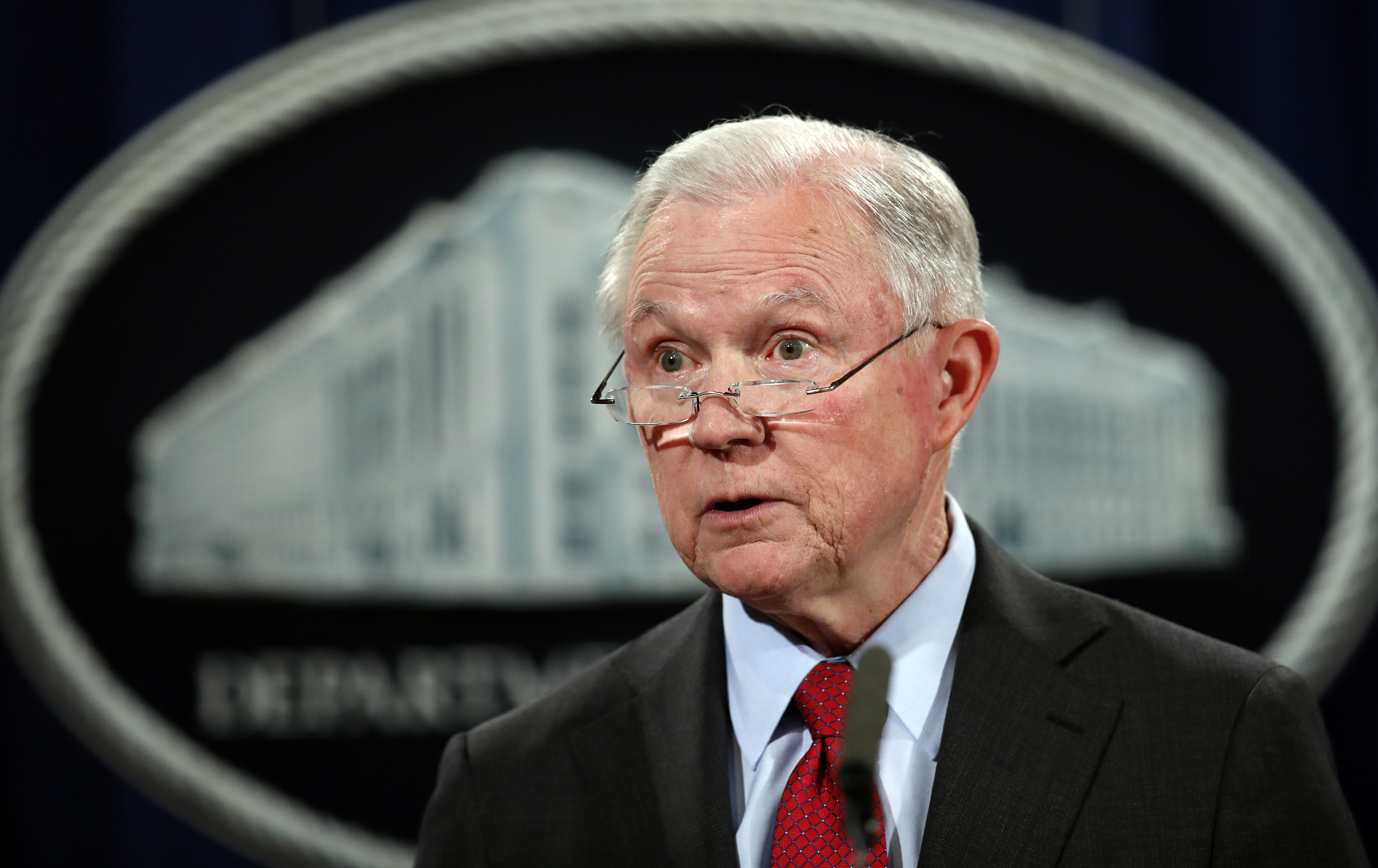 States mull 'sanctuary' status for marijuana businesses