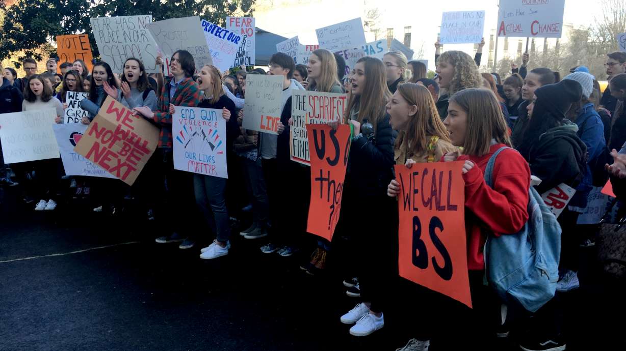 Oregon governor signs first gun law since Florida massacre