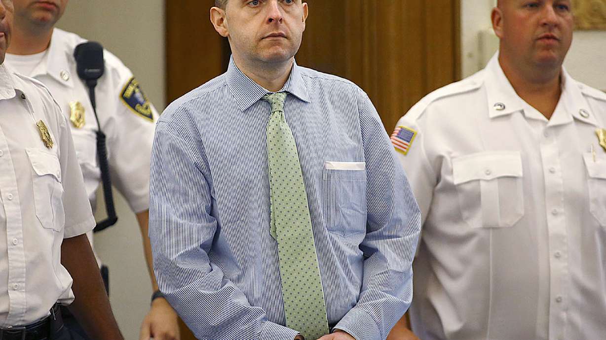 Puppy abuse trial starts without animal rights protests