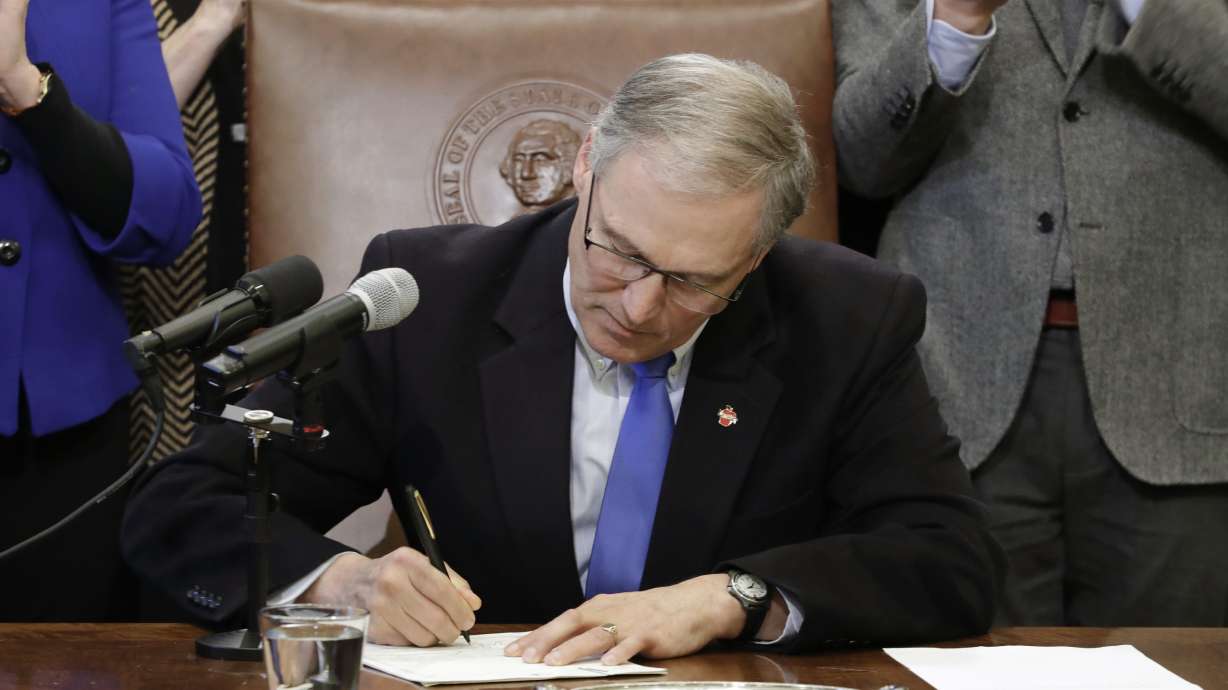 Washington becomes 1st state to approve net-neutrality rules