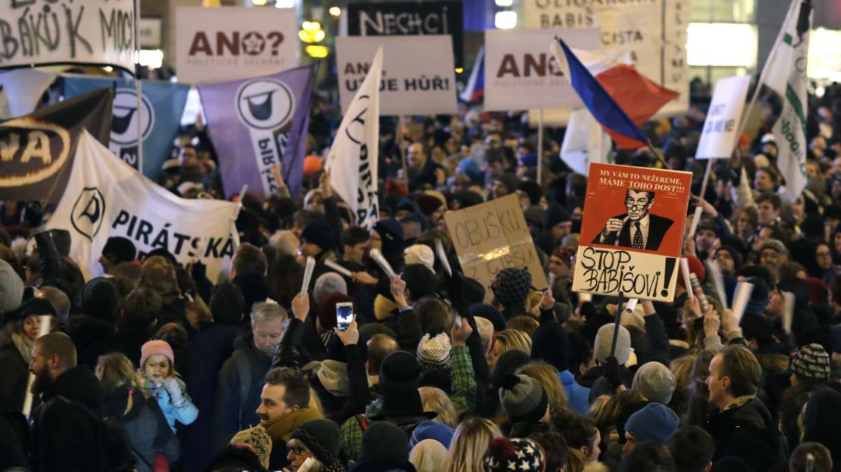 Communist-era officer resigns from Czech parliamentary post