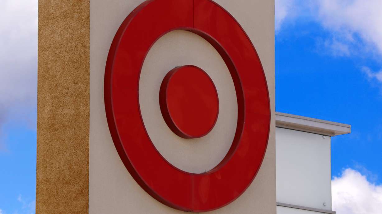 Target, seeing better candidates, raises starting pay, again