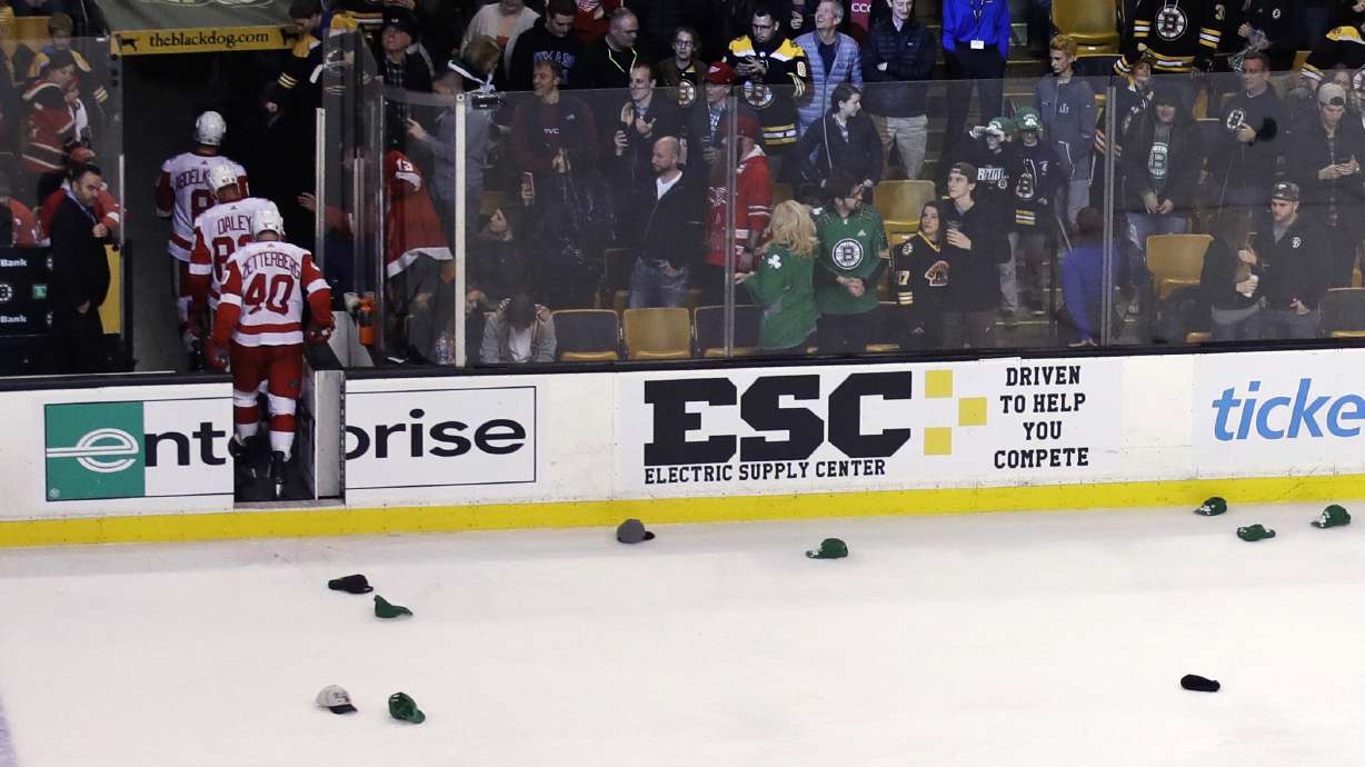 Marchand (3g, 2a) helps Bruins beat Red Wings 6-5 in OT