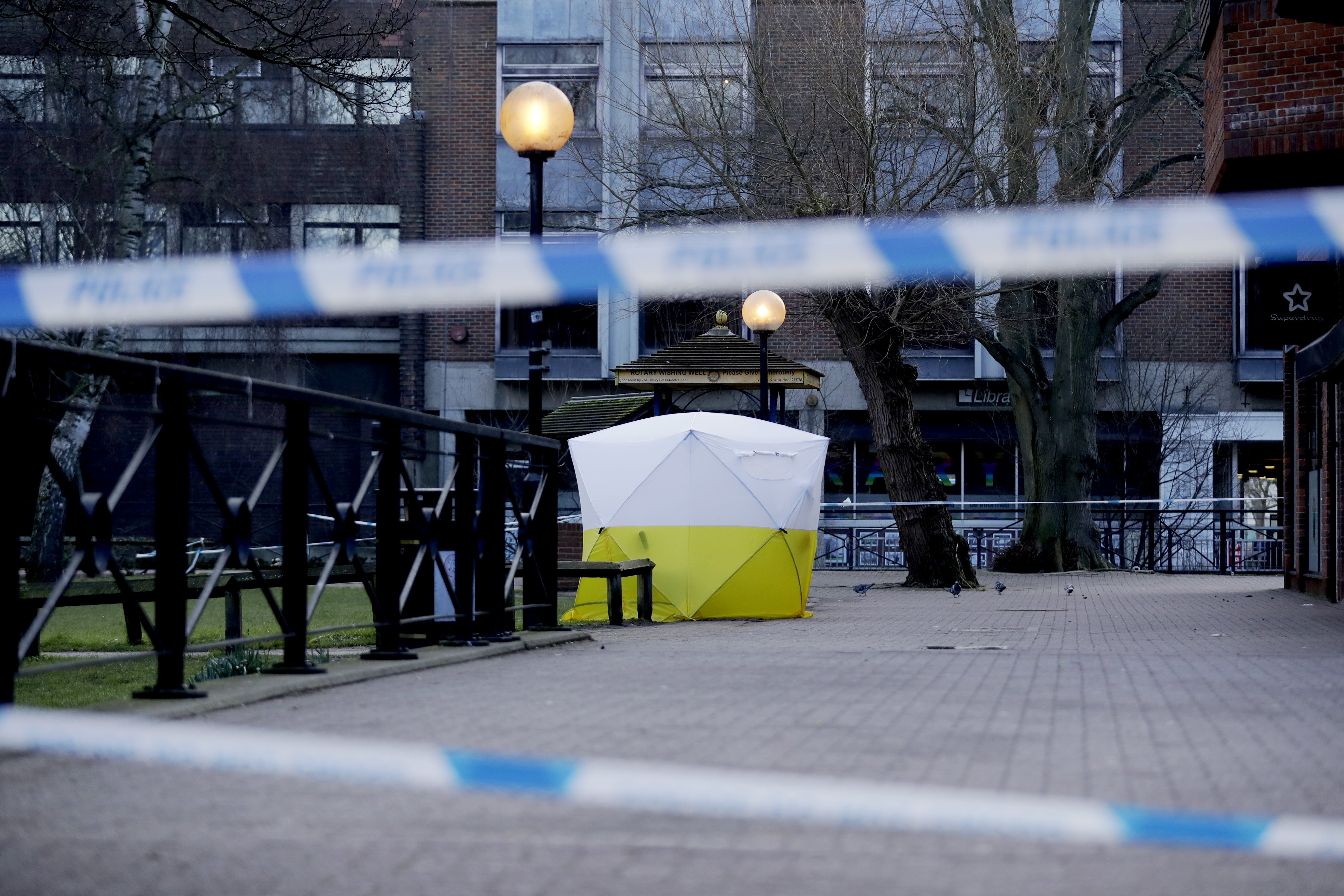 UK police: 21 people sought treatment after ex-spy poisoning