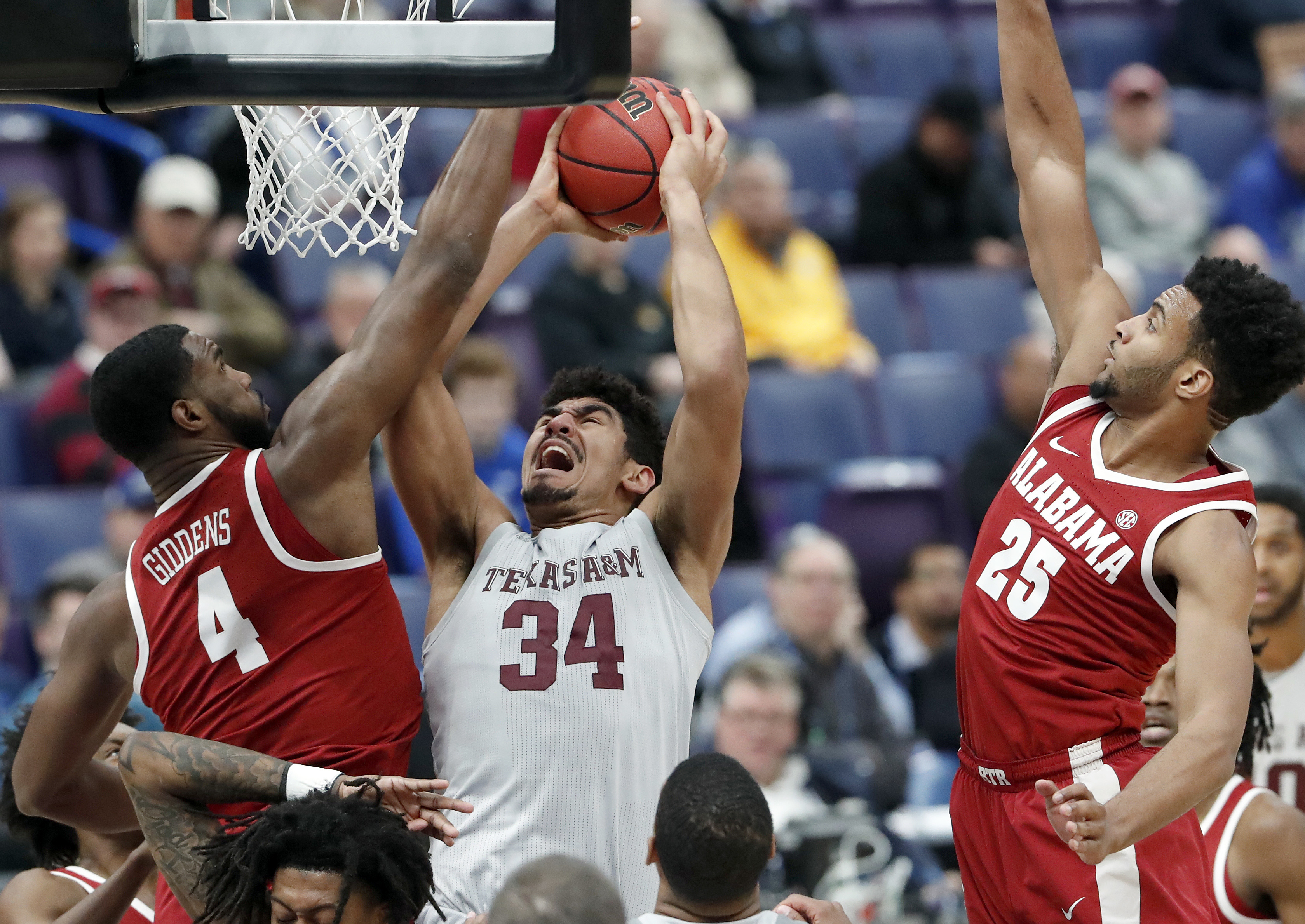 Sexton's buzzer beater lifts Alabama over Texas A&M, 71-70